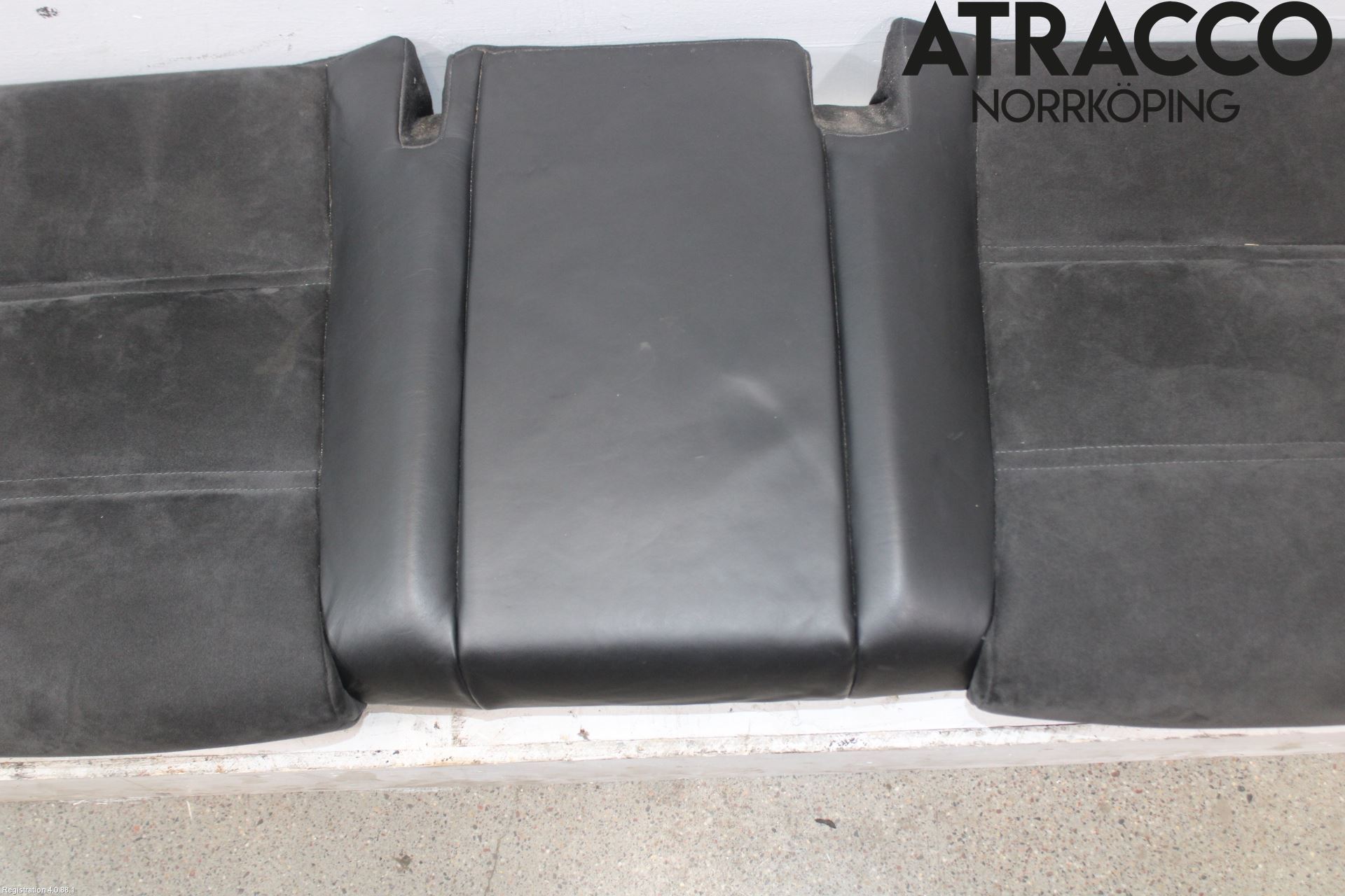 Audi A8/S8 4E  02-09 Inredning Sittdyna Bak