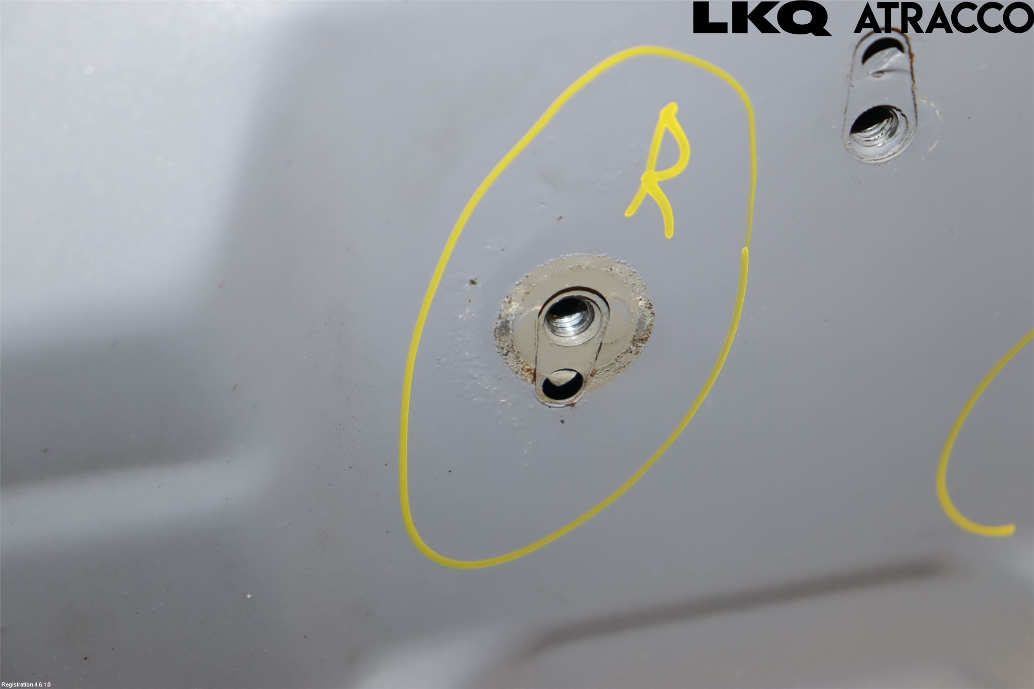 Volkswagen VW GOLF PLUS/CROSS GOLF 04-14 Huv Fram