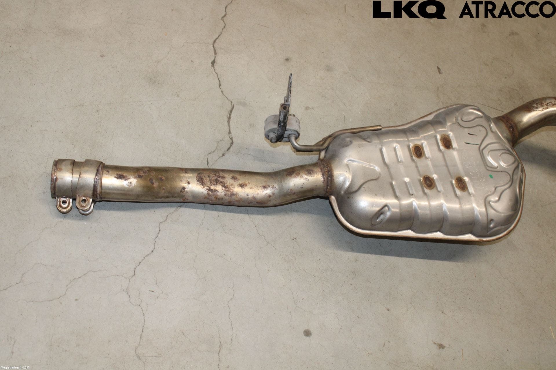 Audi Q5/SQ5 17- Avgas Halvsats