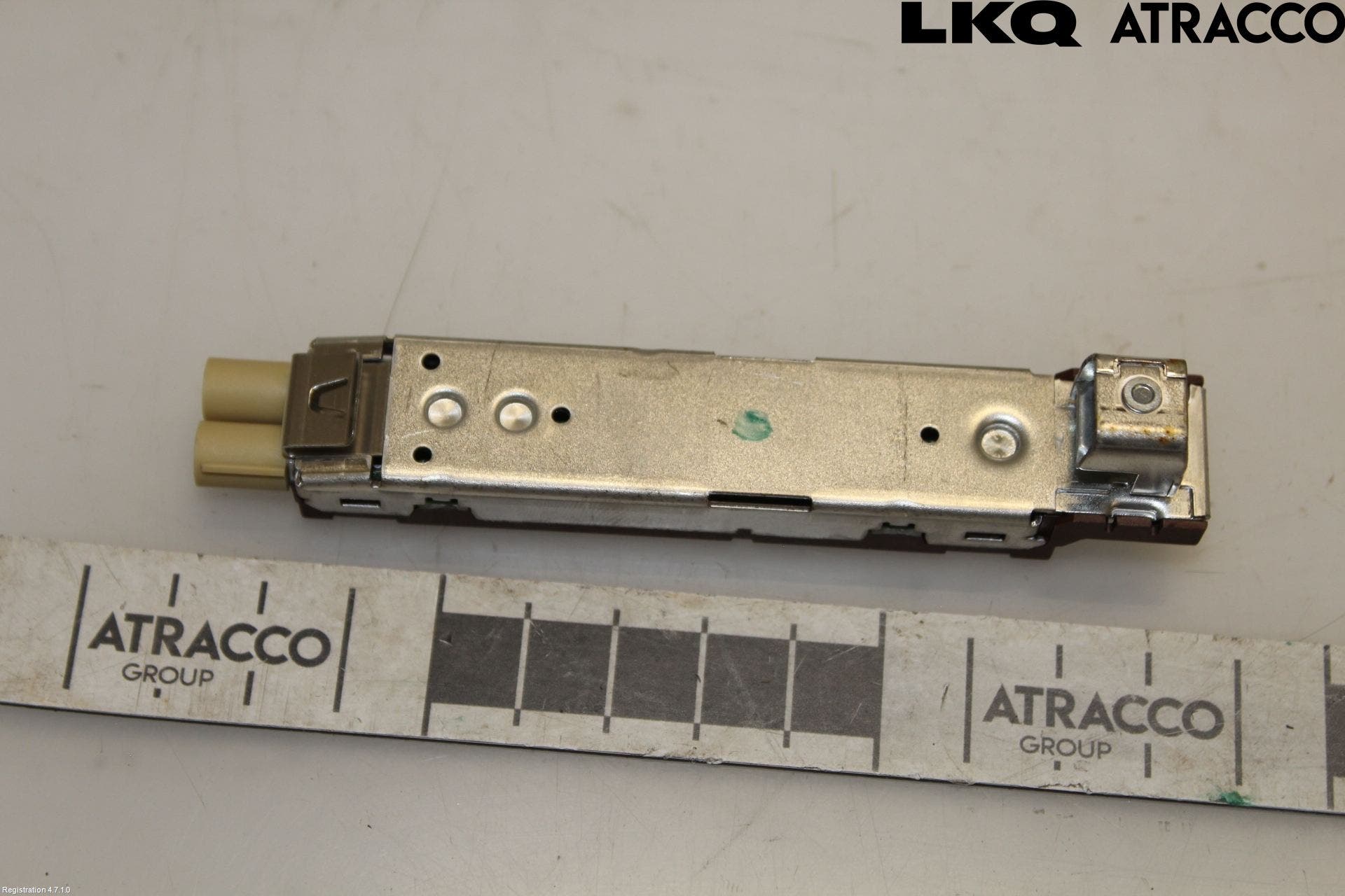 Audi Q4 E-TRON FZ 22- Antennförstärkare