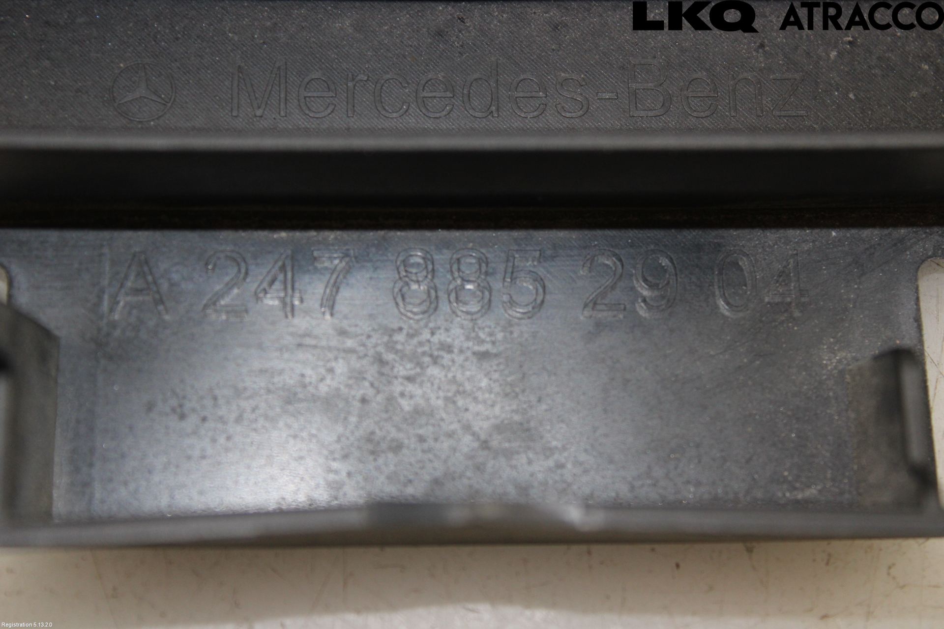 Mercedes-Benz MB EQA (H243) 21- Stötfångardel Bak Mitt