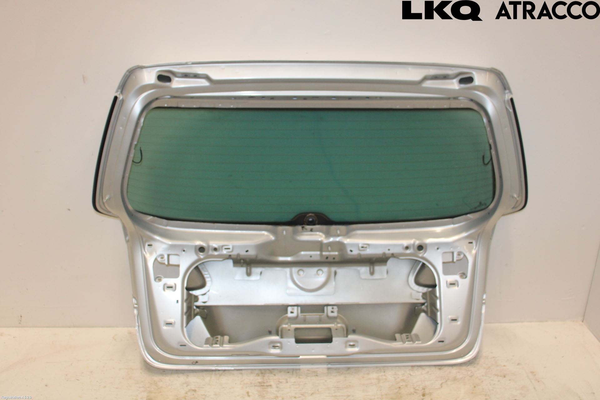 Volkswagen VW PASSAT 11-14 Baklucka Kombi