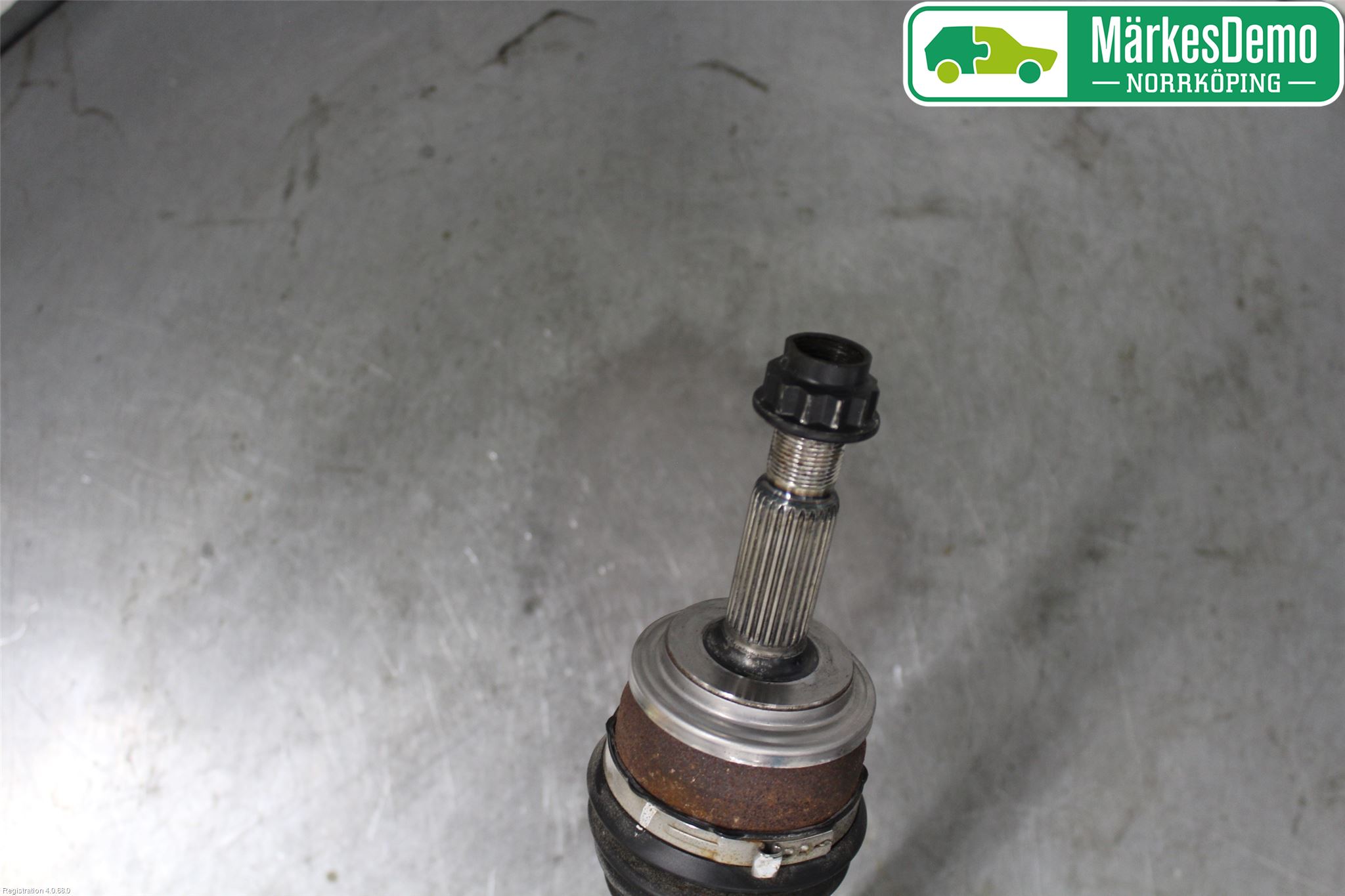 Toyota COROLLA 19- Drivaxel Fram Vänster