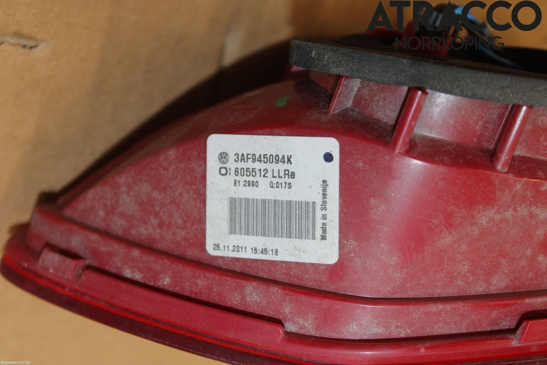 Volkswagen VW PASSAT 11-14 Bakljus Lucka Hö