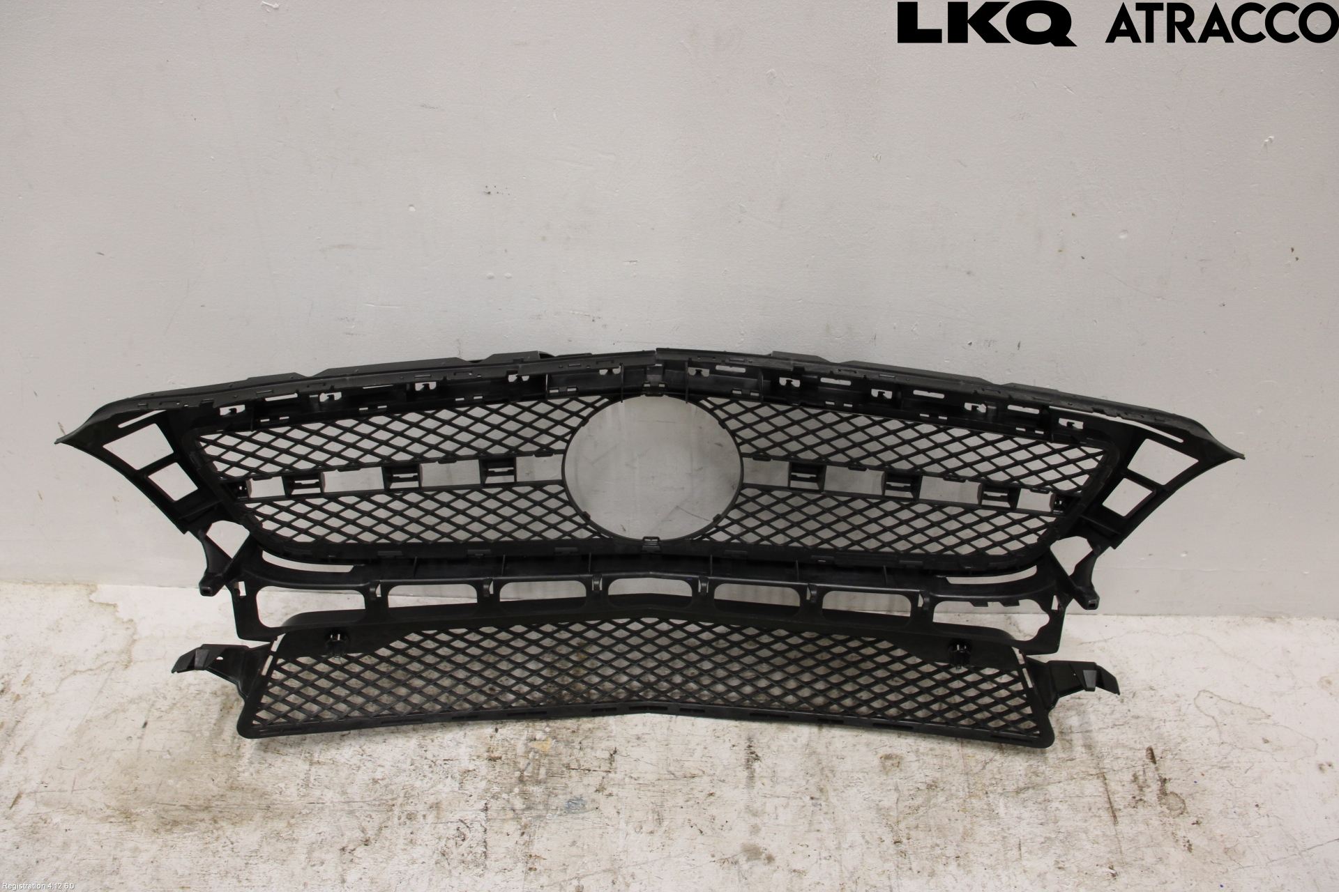 Mercedes-Benz MB CLS (C218/X218) 11-17 Grill Komp