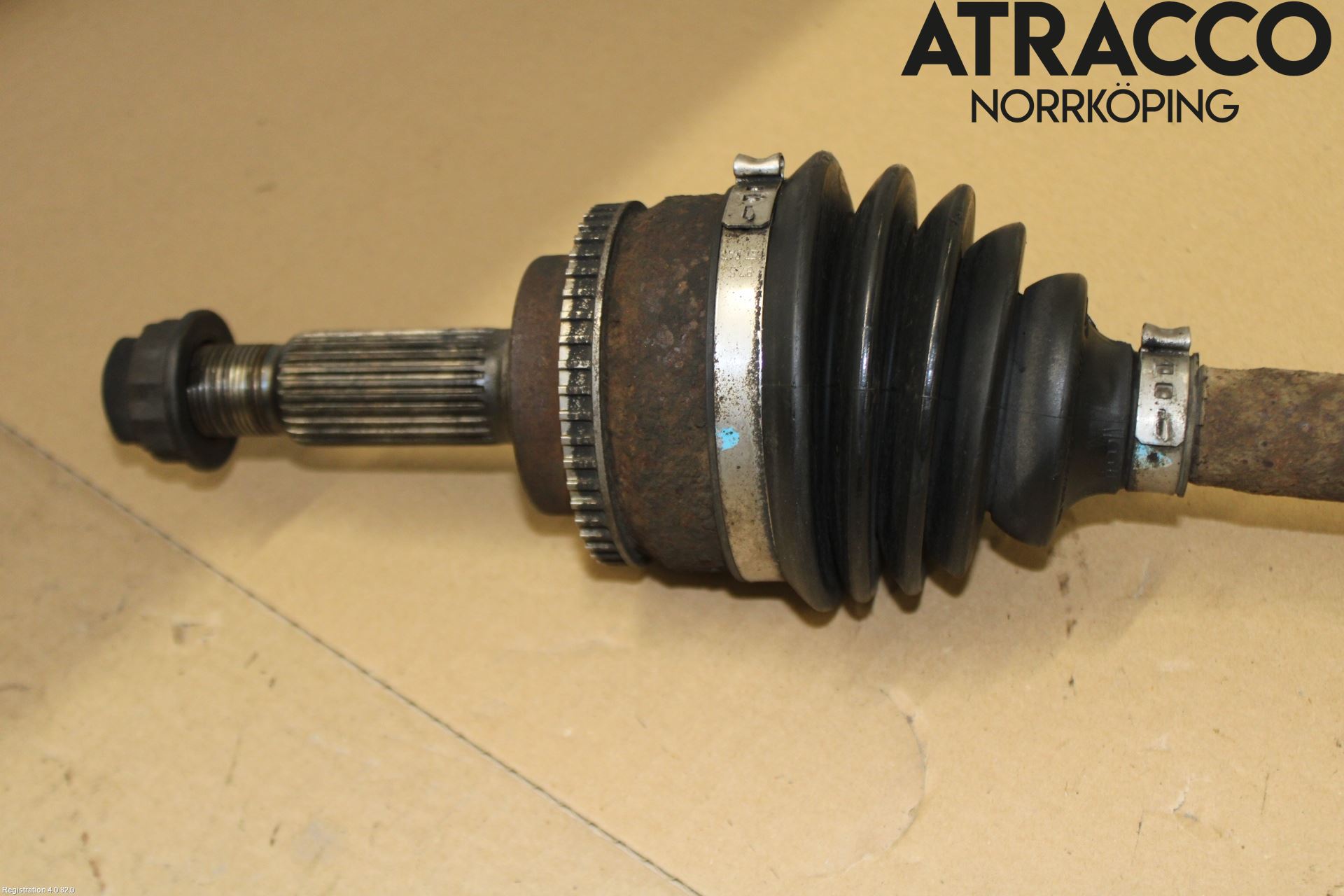 Toyota AVENSIS 07-08 Drivaxel Fram Höger