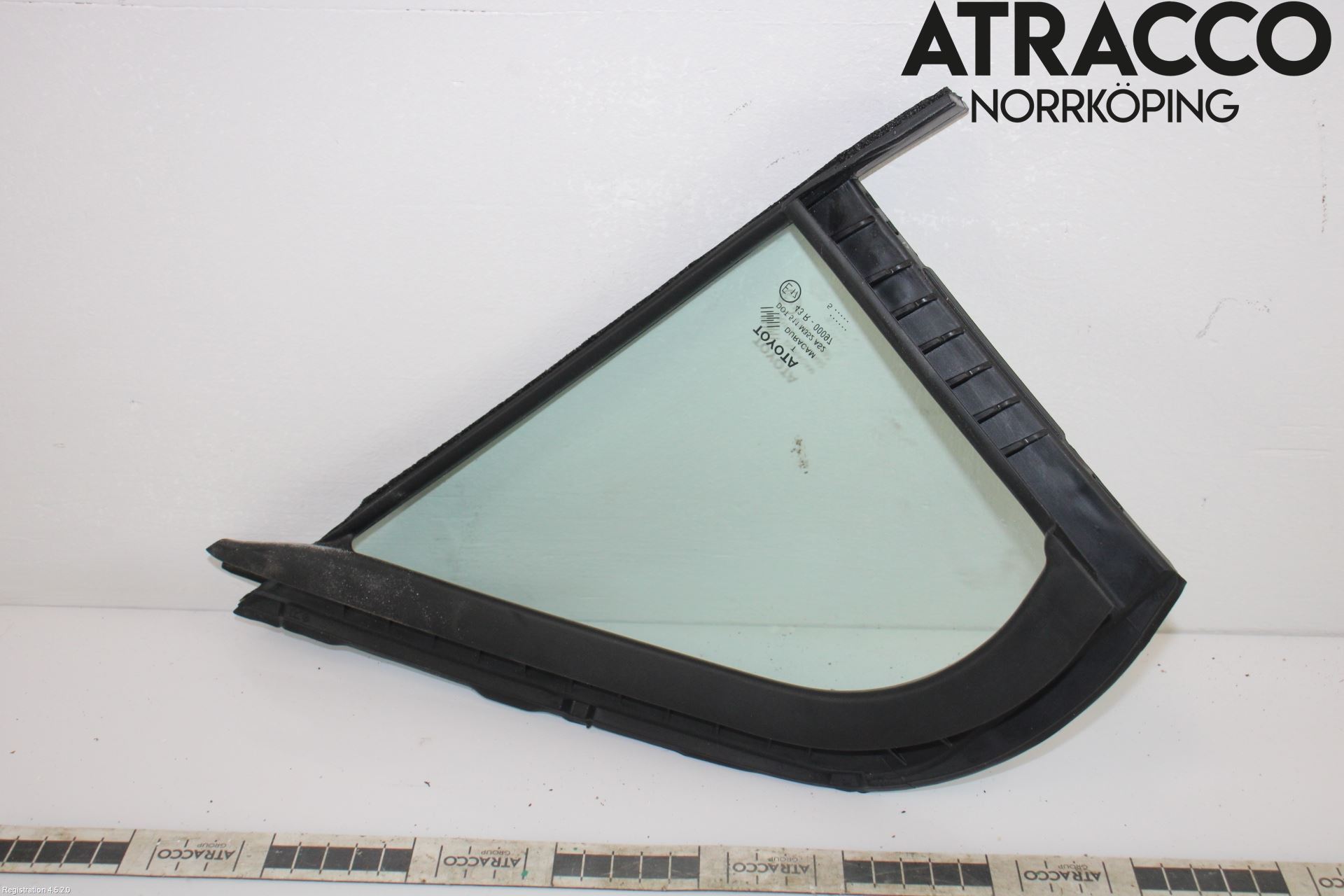 Toyota YARIS XP130 15-20 Dörruta Fram Lilla Hö