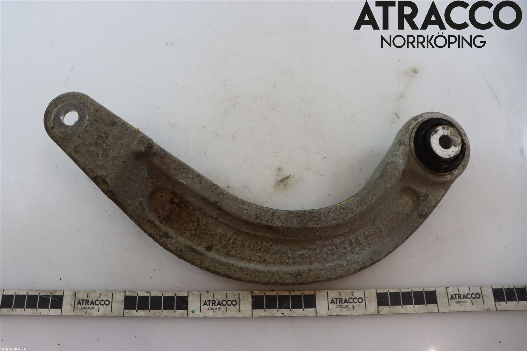 Volkswagen VW ID.4 21- Bärarm Bak Höger