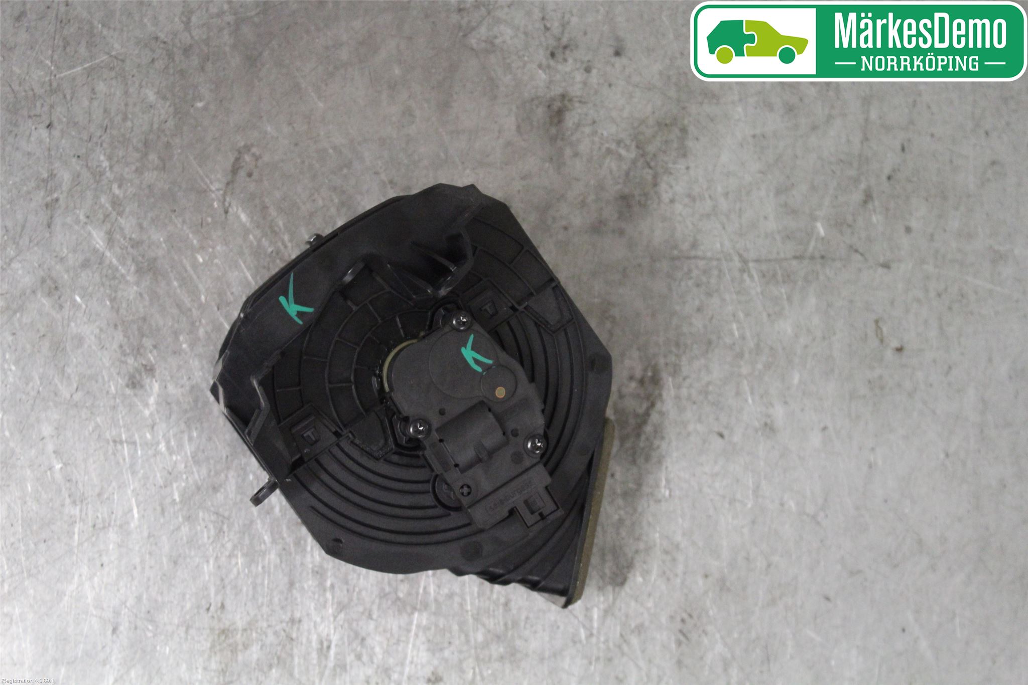 Jaguar XF 08-15 Defrosterkanal-Munstycke