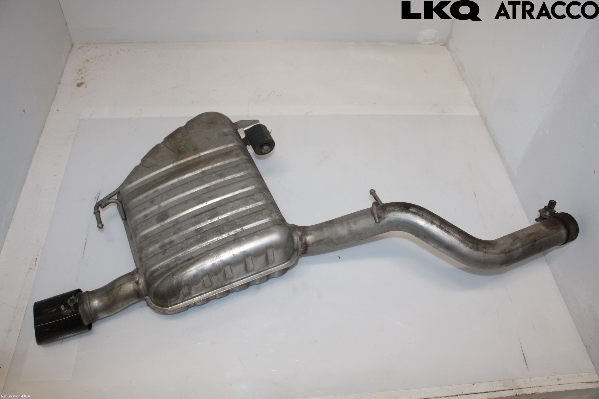 Jaguar F-PACE Avgas Bakre Dämpare