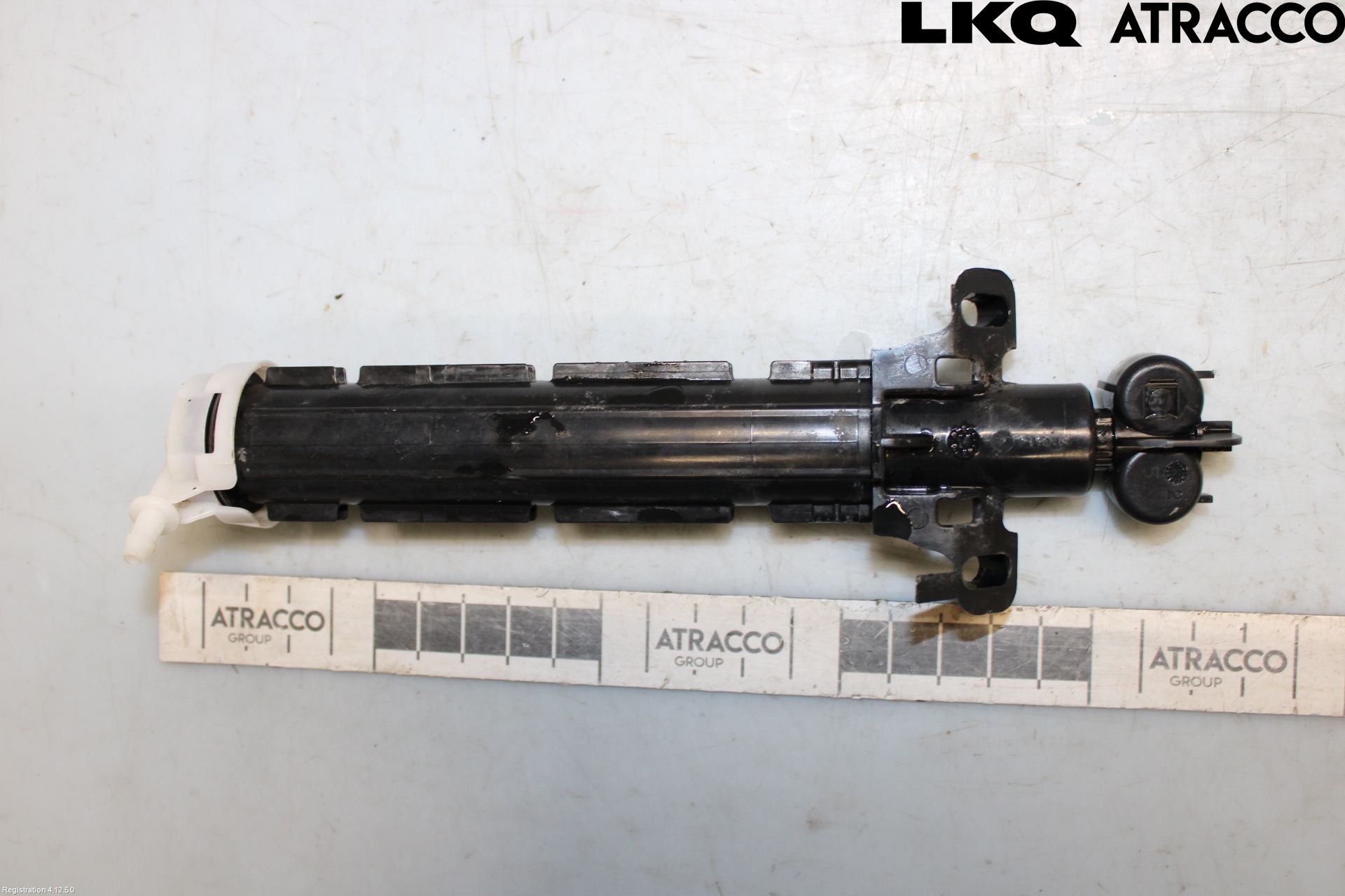 Volvo V60 14-18 Spolarmunstycke Strålkastare