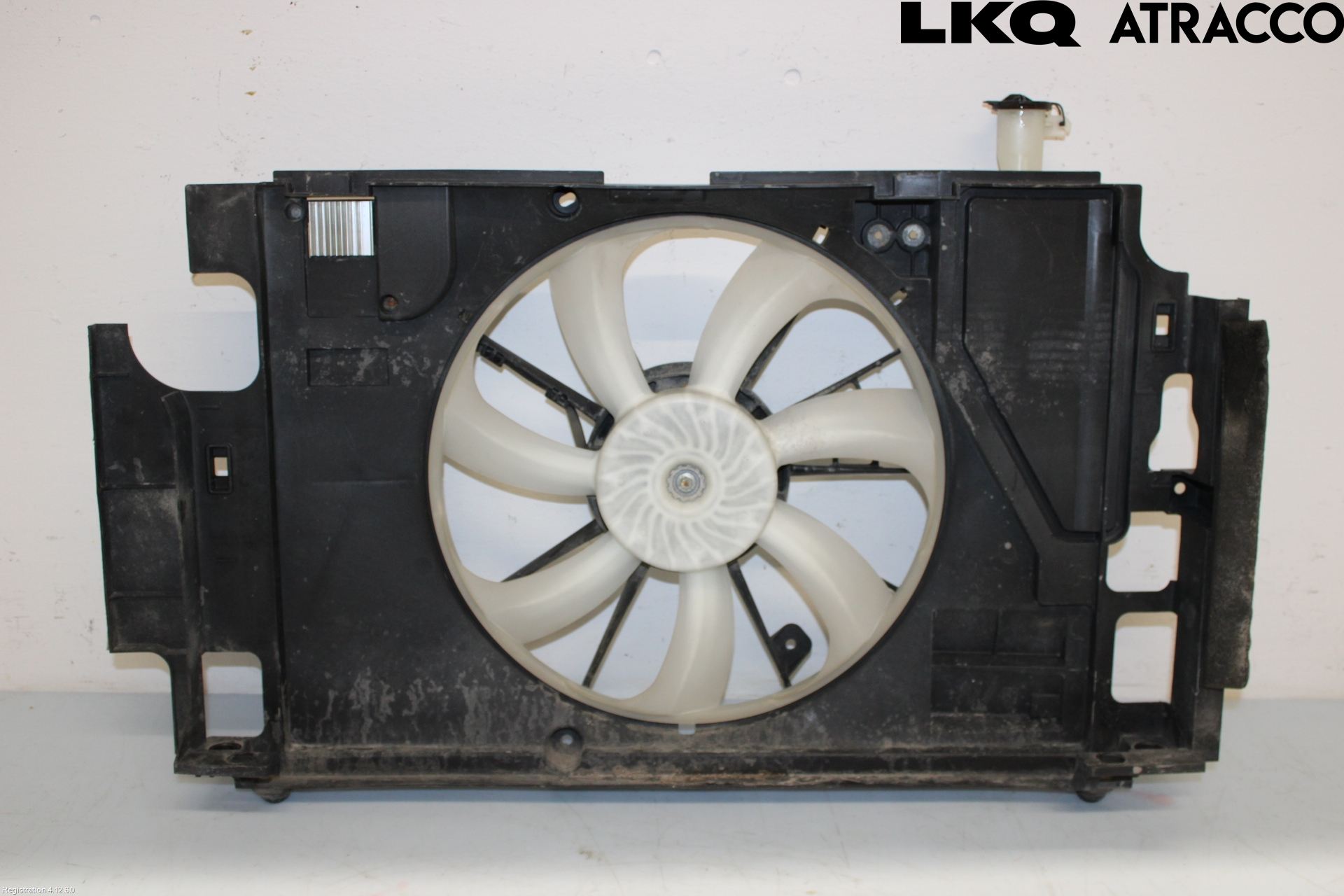 Toyota YARIS XP130 15-20 Kylfläkt El
