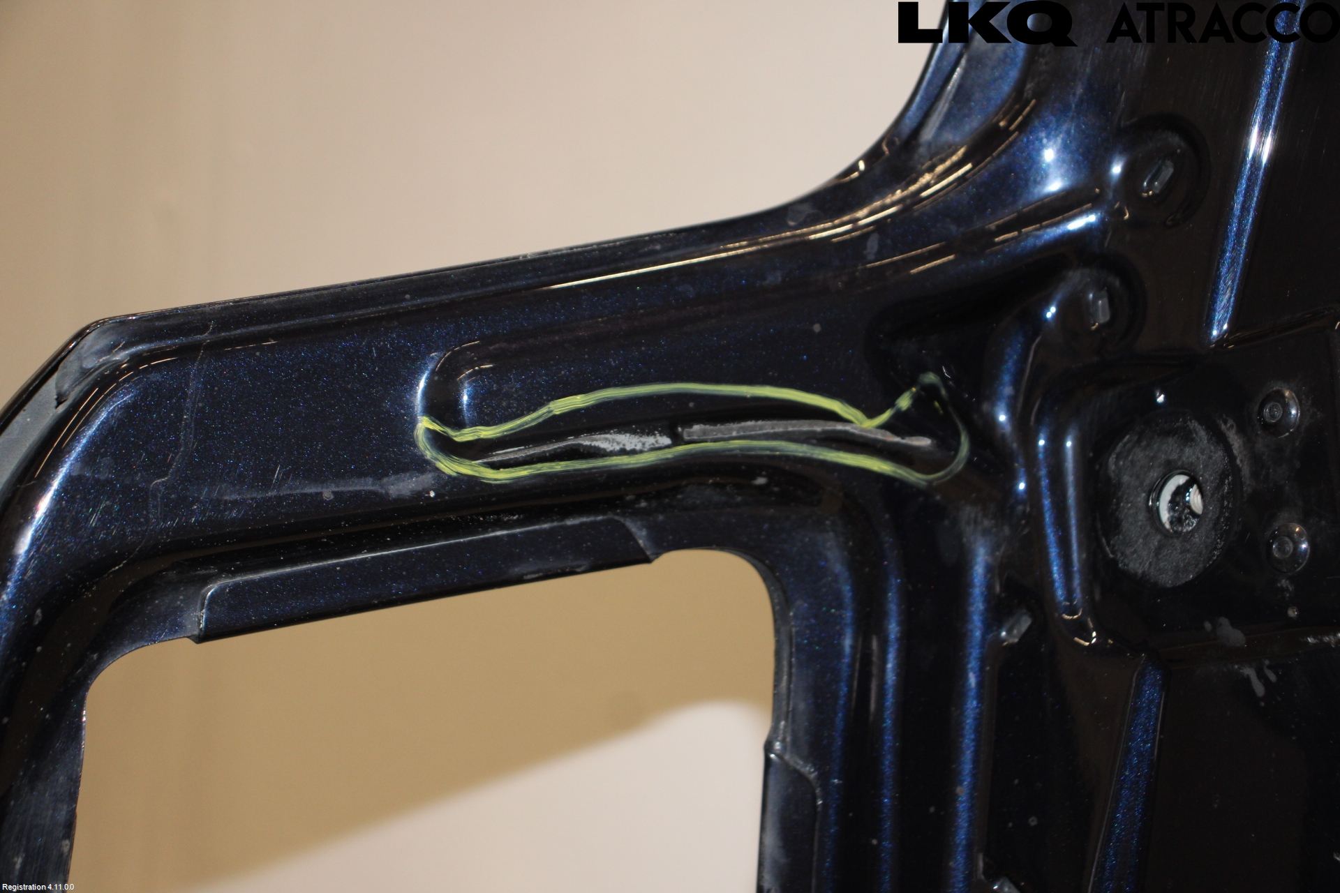 Audi A8/S8 4D 94-02 Huv Fram