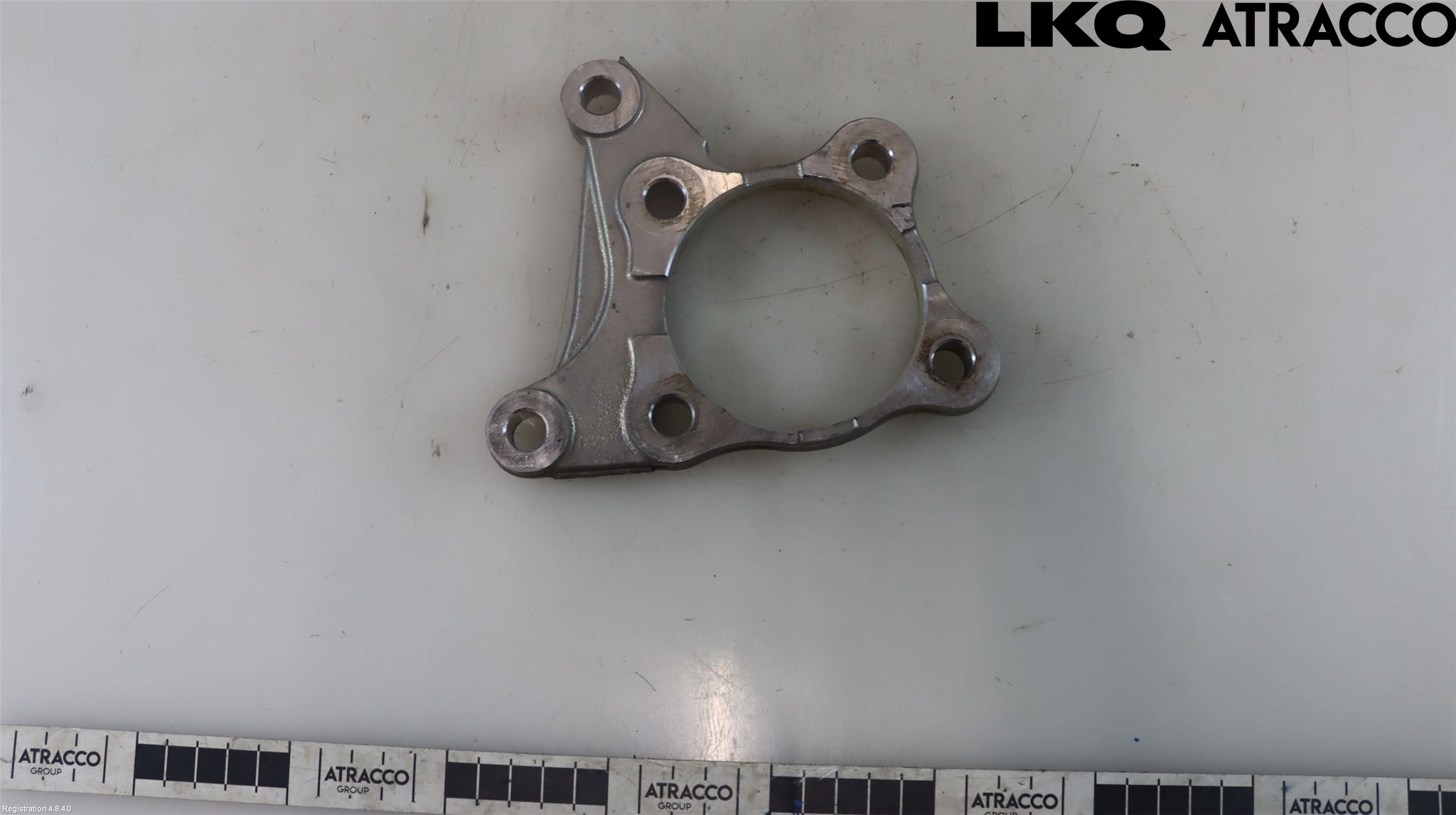 Opel ASTRA L 22- Bromsokshållare