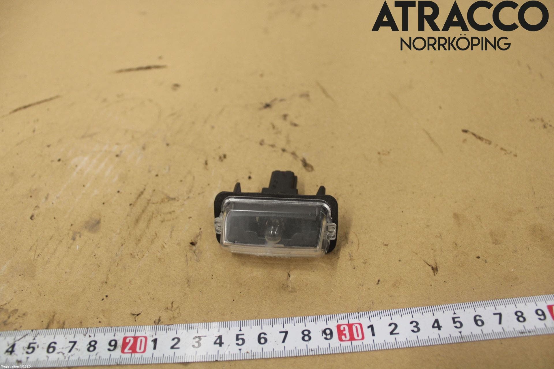 Toyota YARIS XP21 20- Skylt Belysning