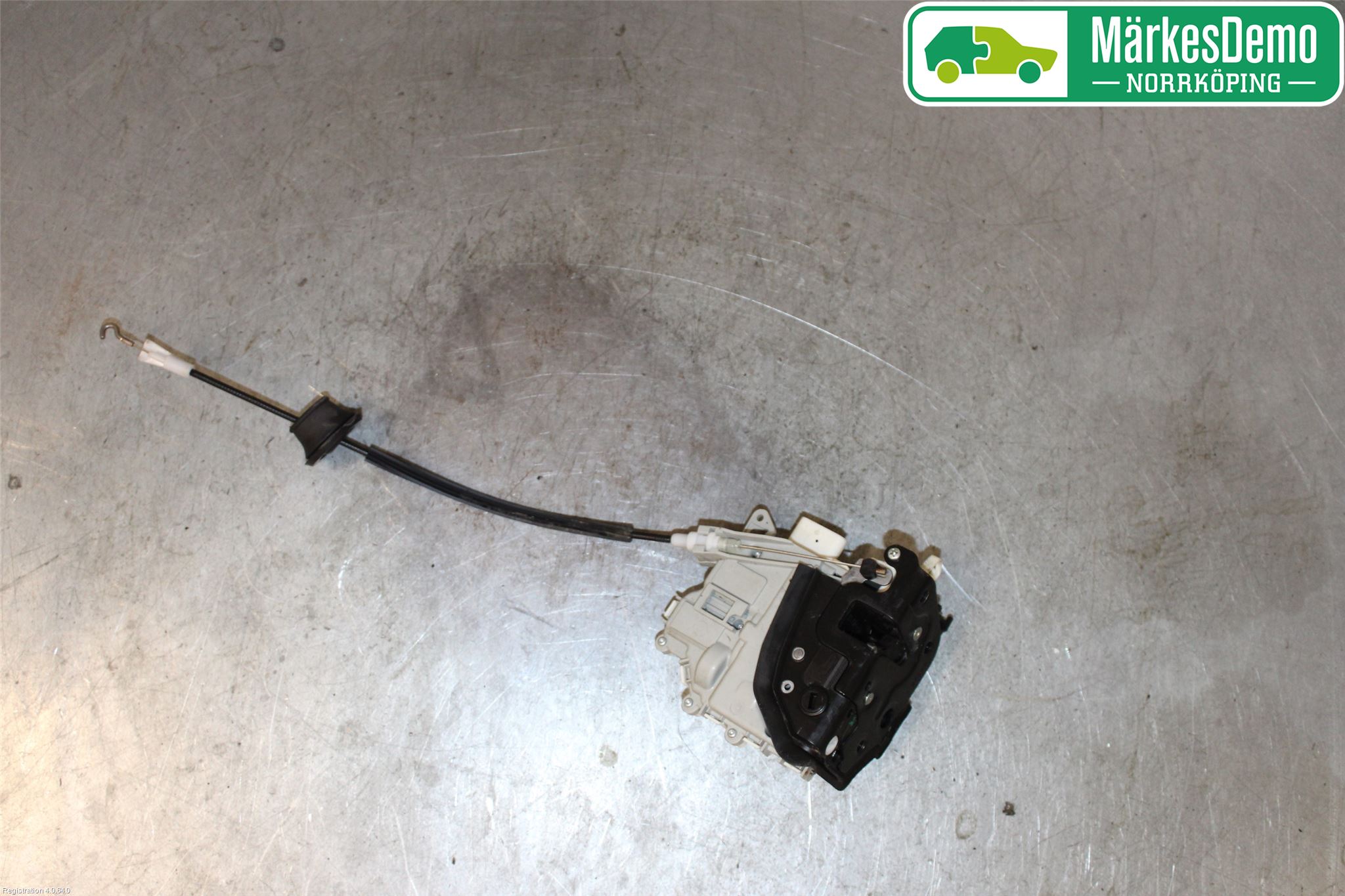 Audi A4 12-15 Låskista-Dörrlås