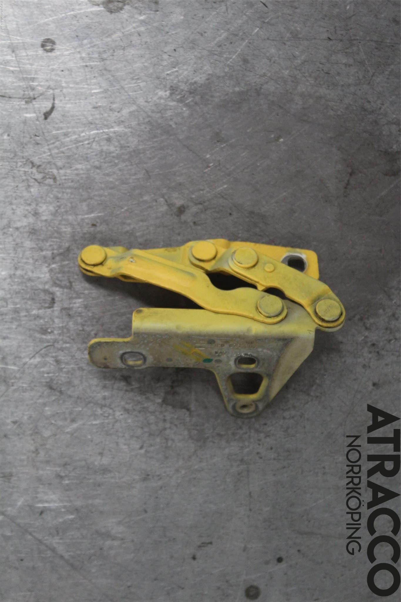 Seat LEON 06-12 Huvgångjärn