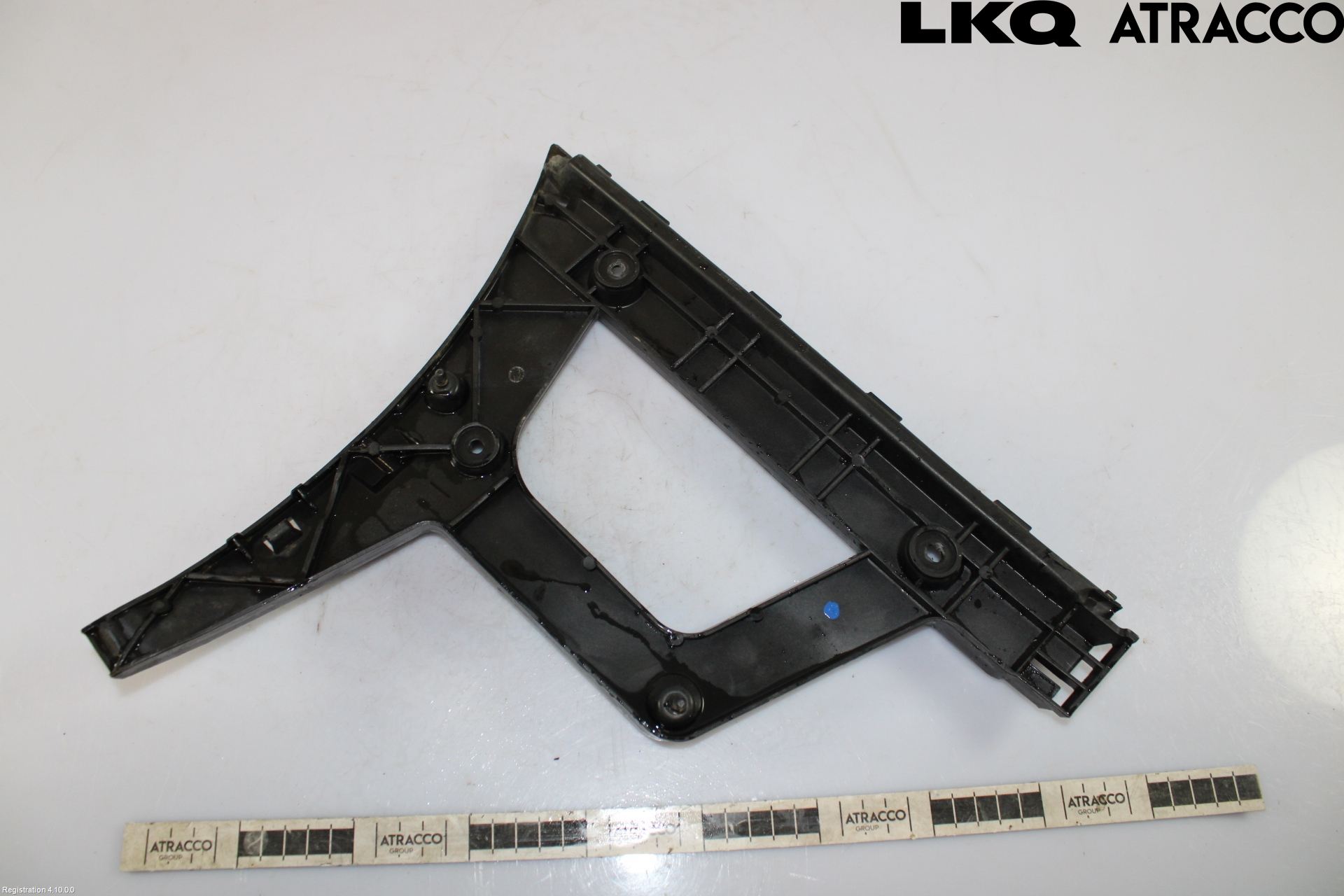 Audi A4 12-15 Stötfångarfäste Bak Hö