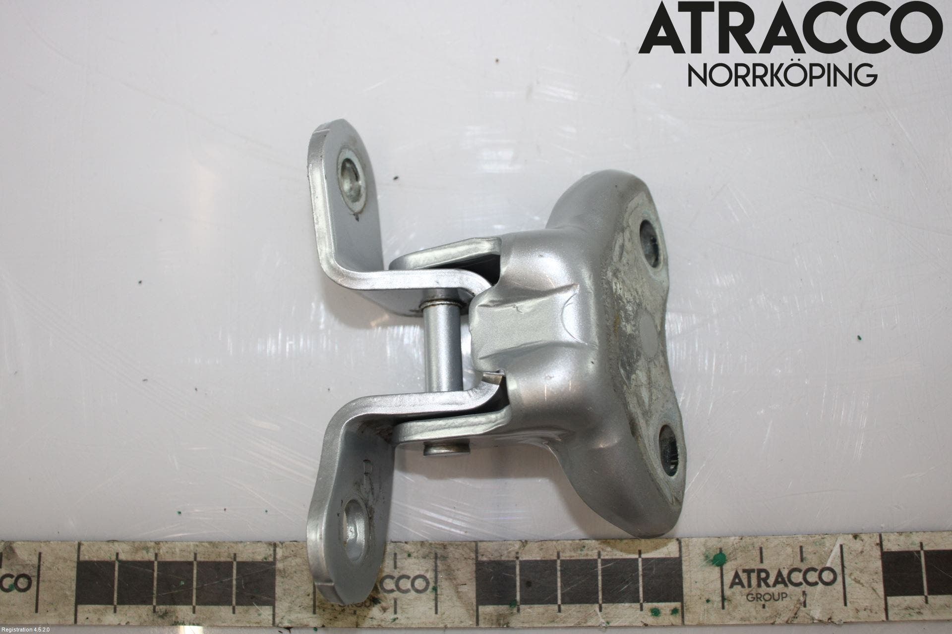 Toyota AYGO 15-21 Dörrgångjärn