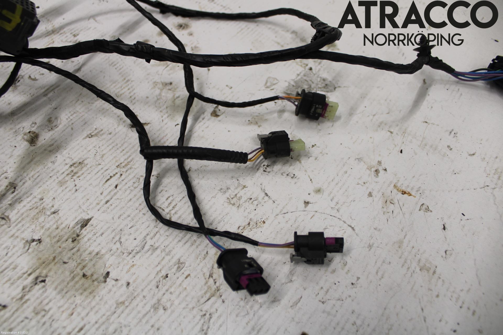 Jaguar I-PACE 18- Parkeringshjälp Frontsensor