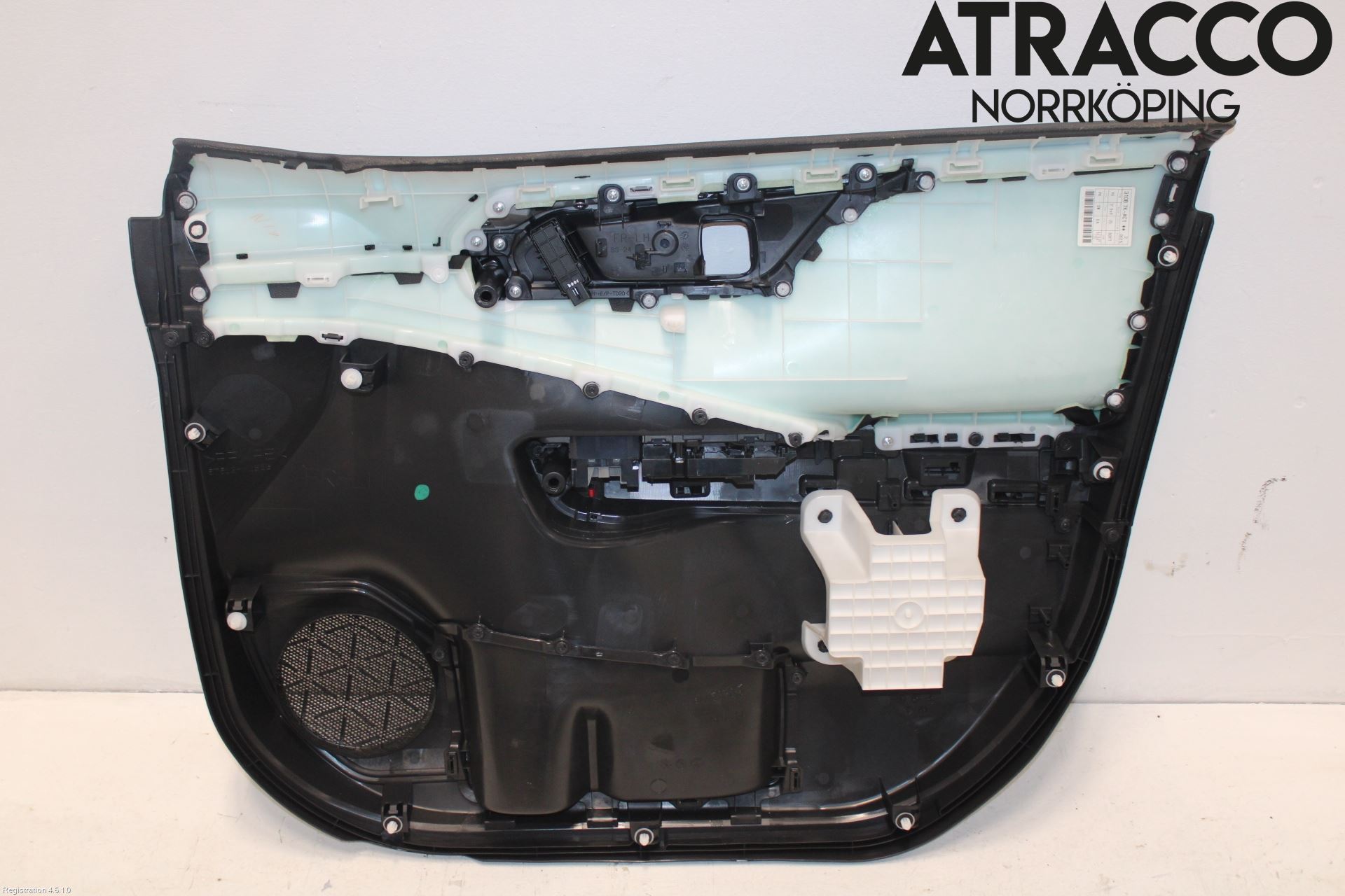 Toyota RAV4 19- Dörrklädsel Vä