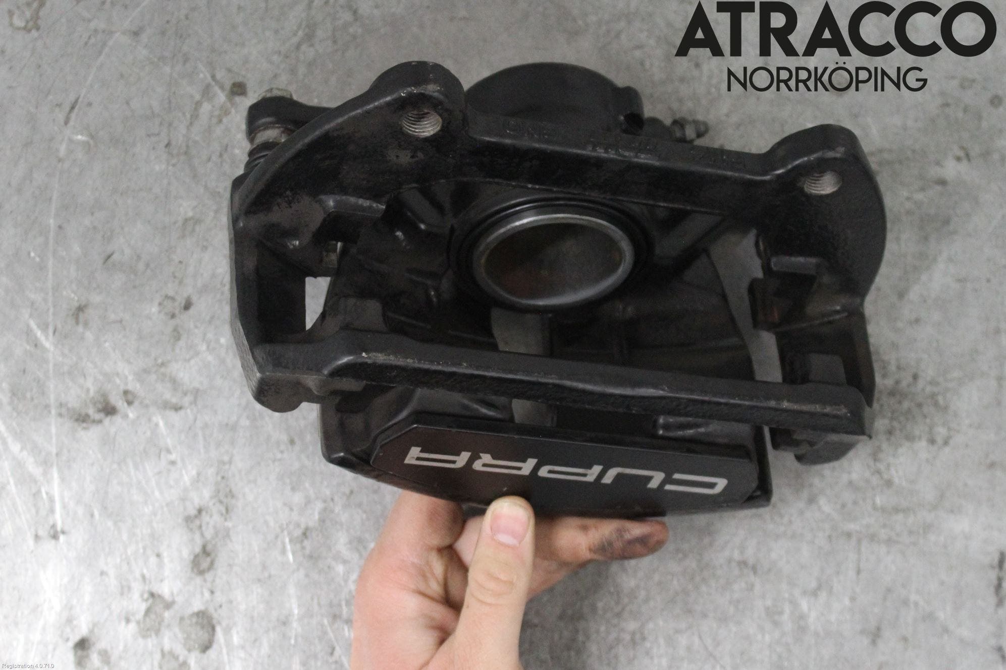 CUPRA ATECA 19- Bromsok Fram Höger