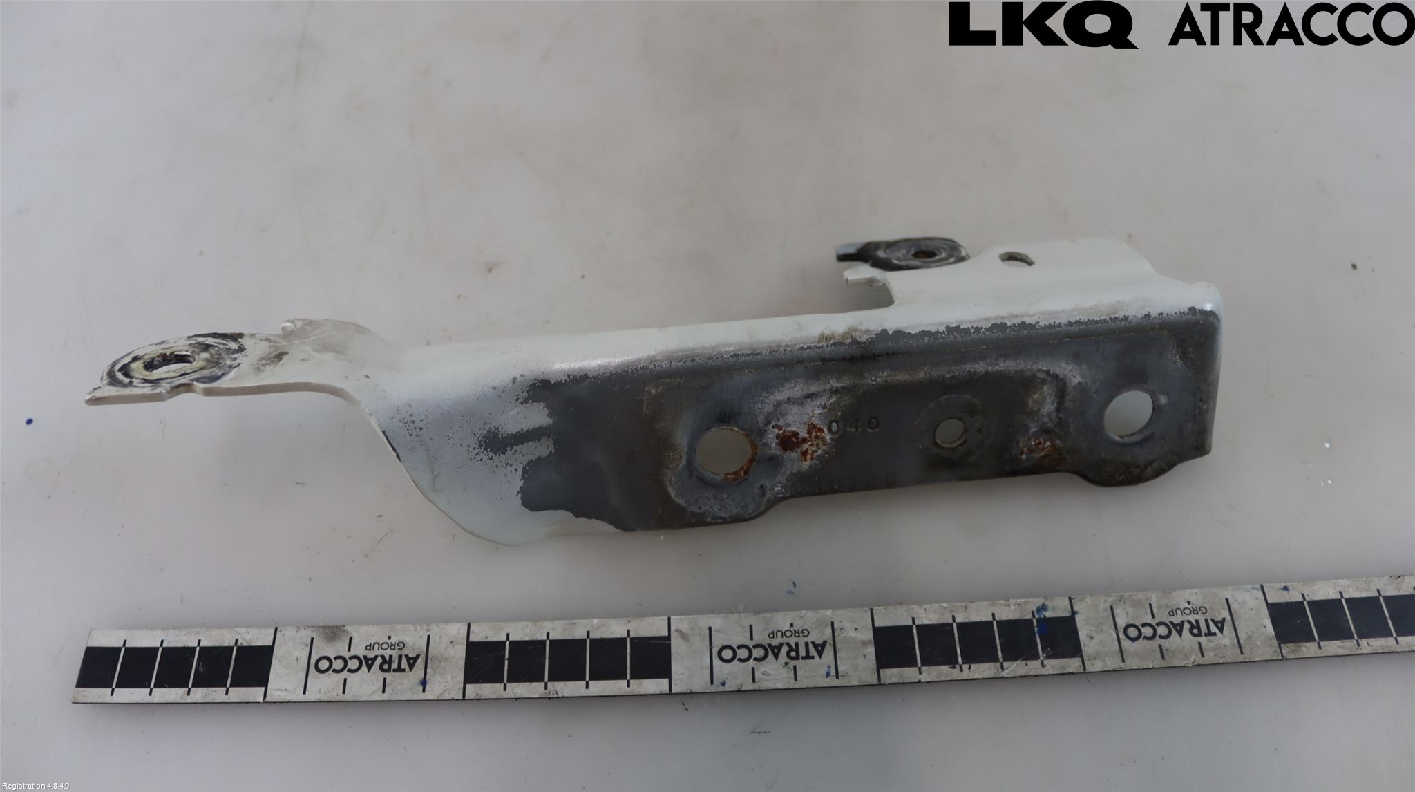 Cadillac ESCALADE Huvgångjärn