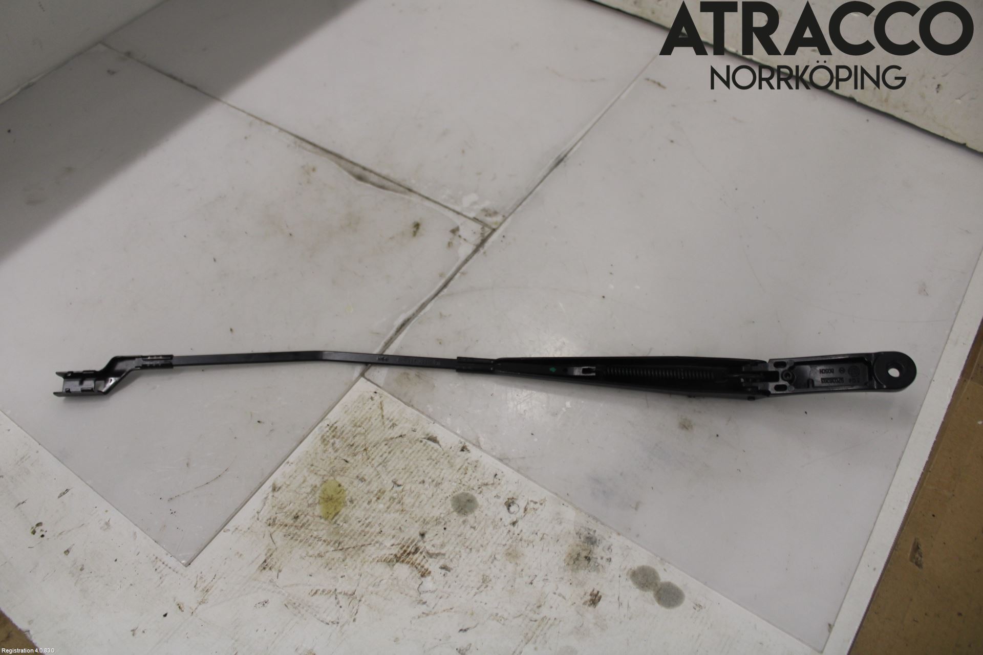 Skoda KAMIQ 20- Strålkastartorkararm