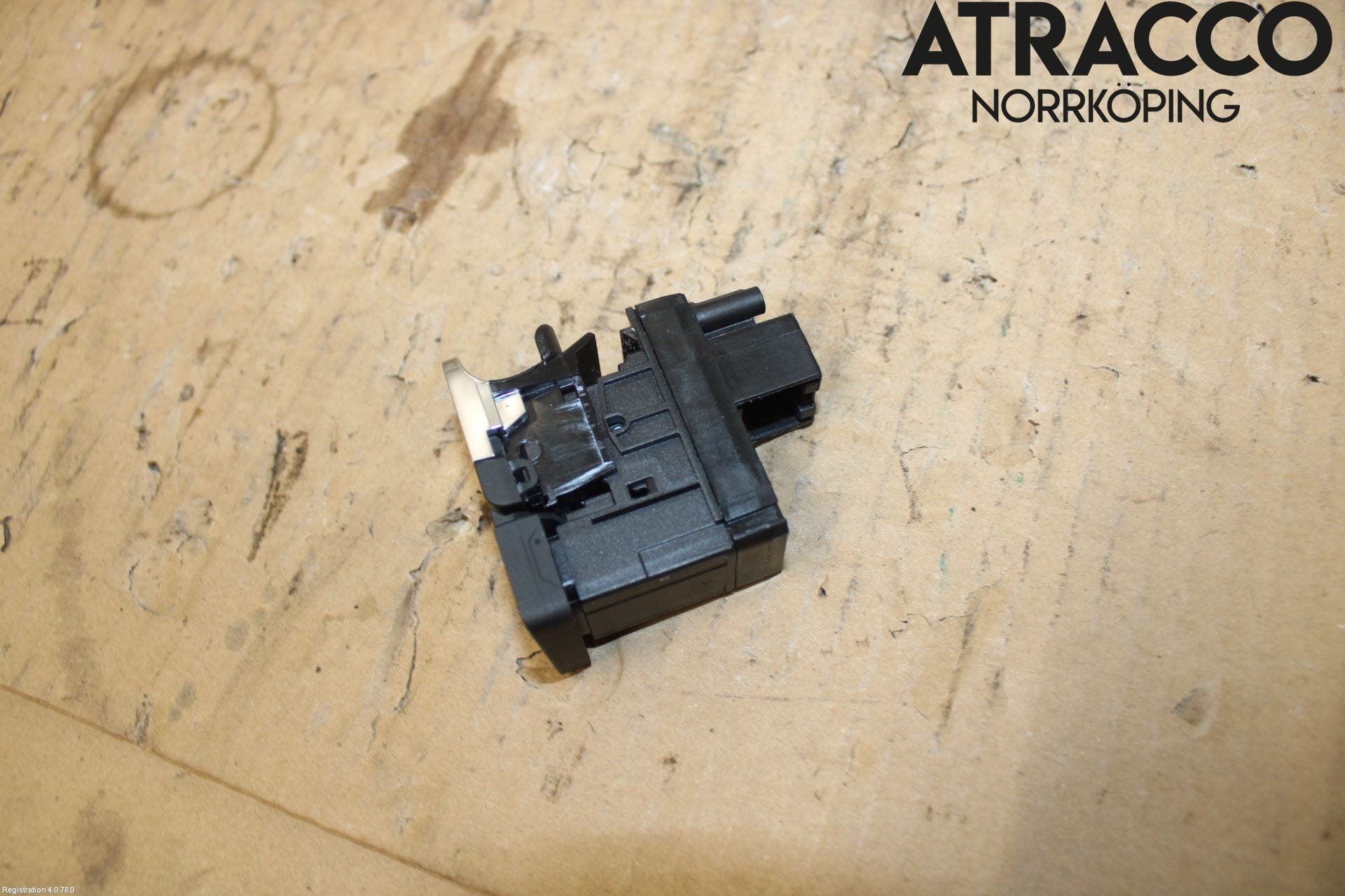 Volkswagen VW GOLF / E-GOLF VII 13-20 Strömställare Parkeringsbroms