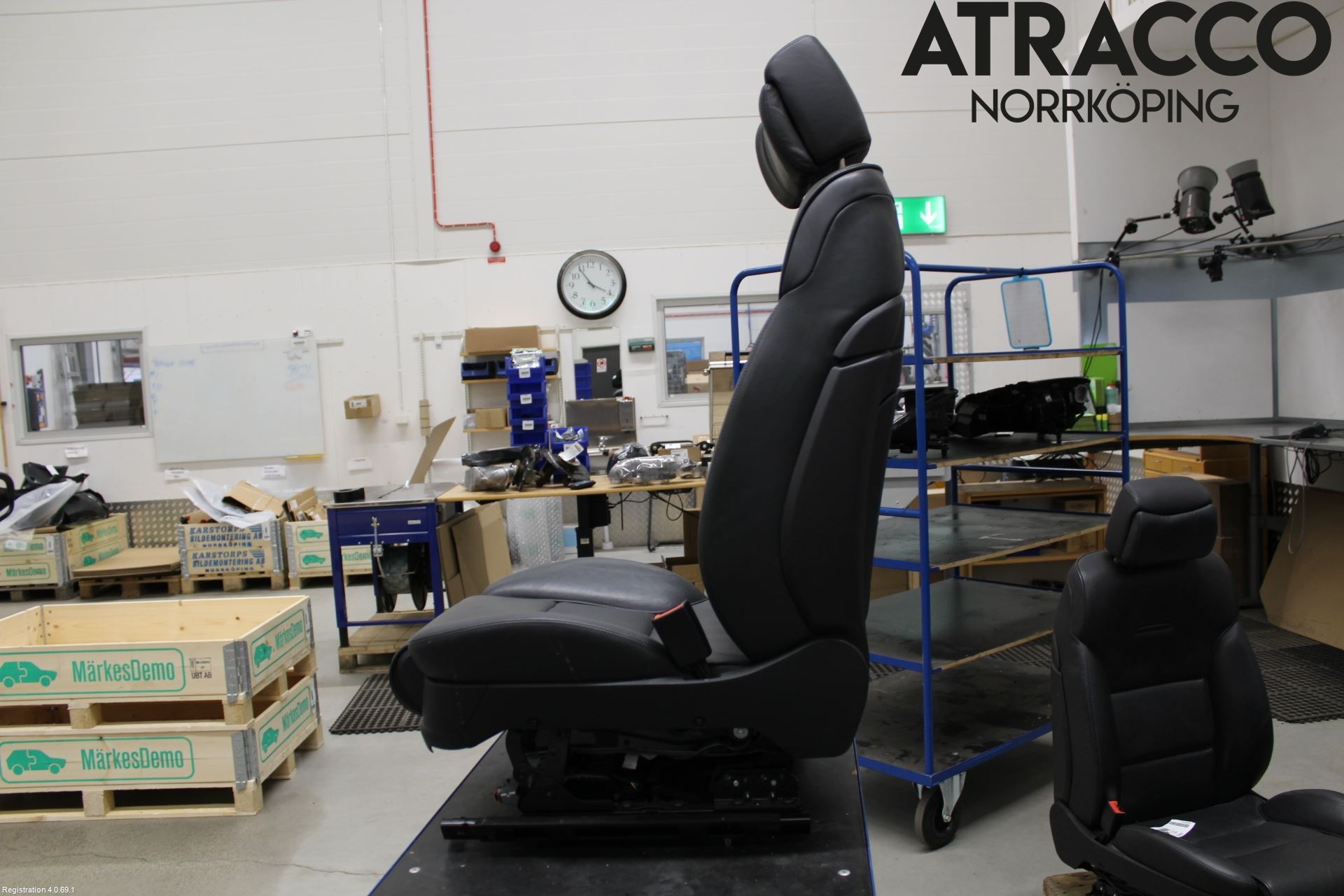 Audi A8/S8 4E  02-09 Inredning Stol Fram Vä