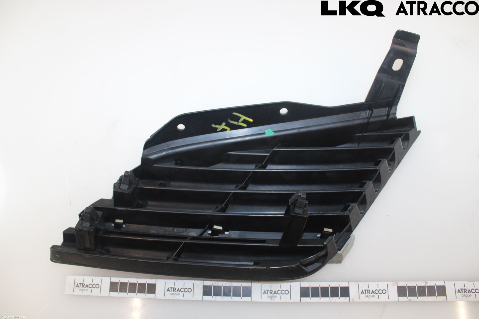 Nissan PRIMERA 02-07 Grilldel Höger