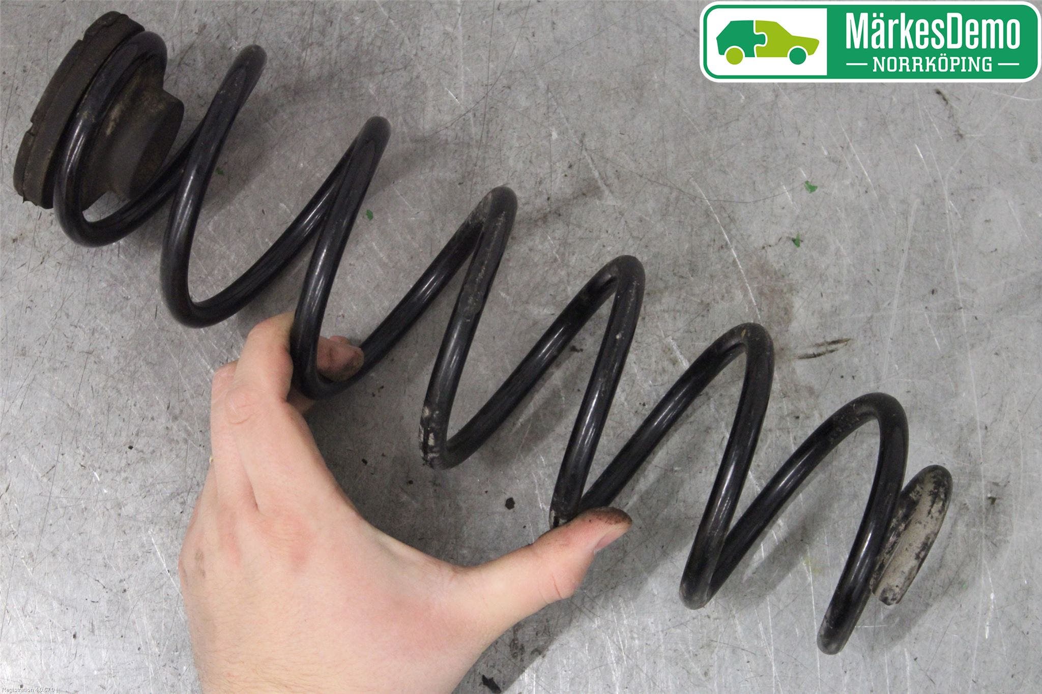 Skoda FABIA 15-21 Fjäder Bak