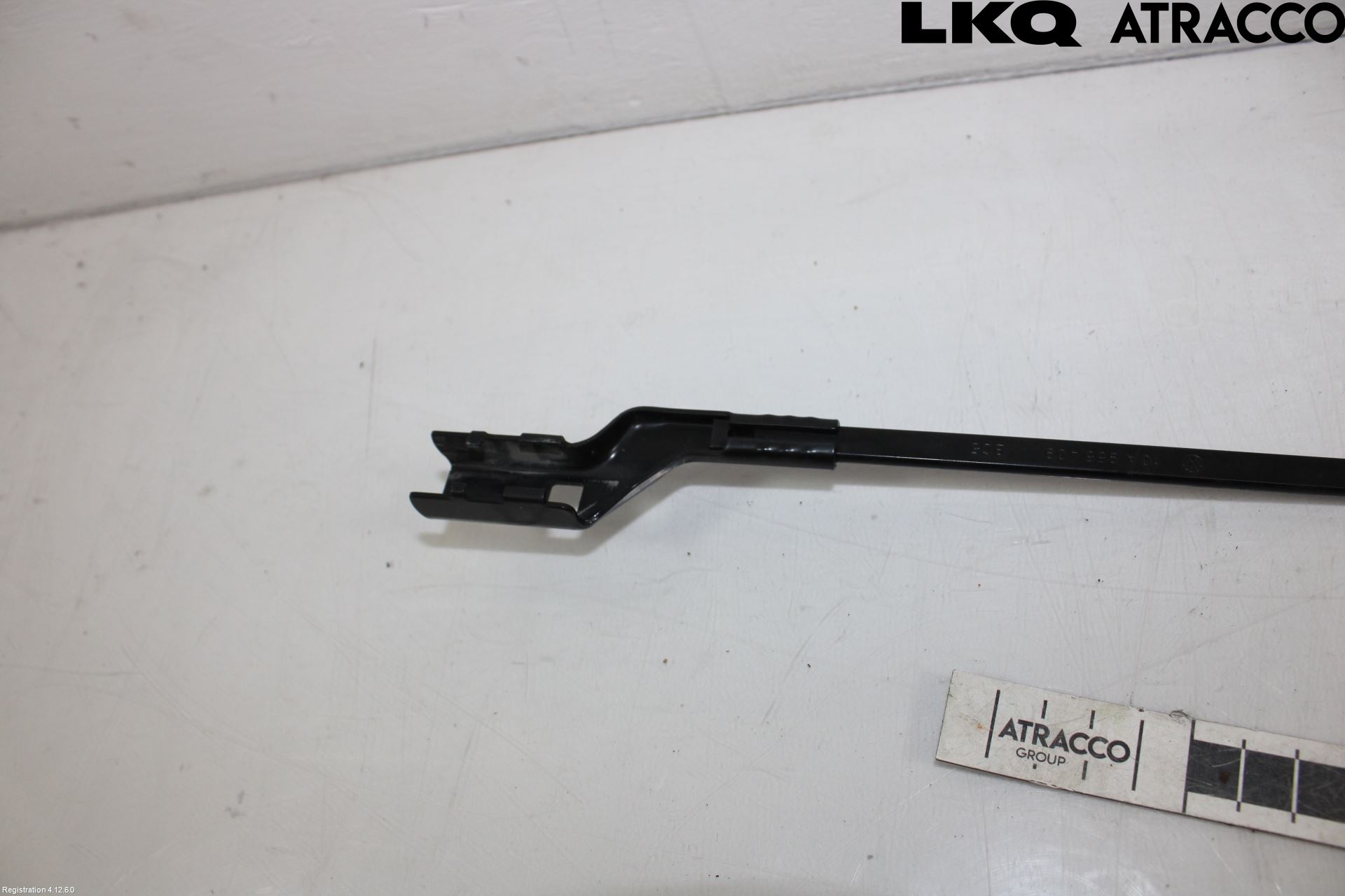 Cupra BORN 22- Torkararm Armar Vindruta