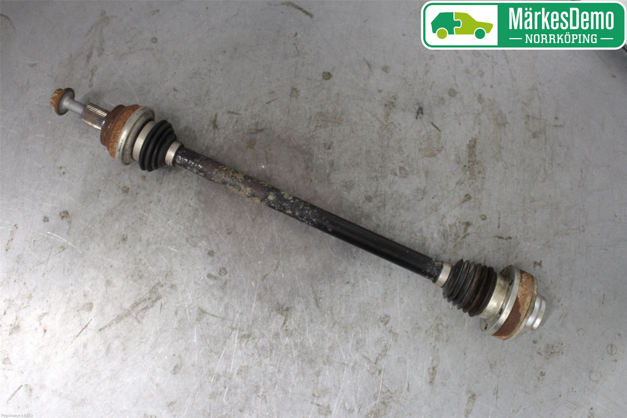 Volkswagen VW GOLF / E-GOLF VII 13-20 Drivaxel Bak Höger