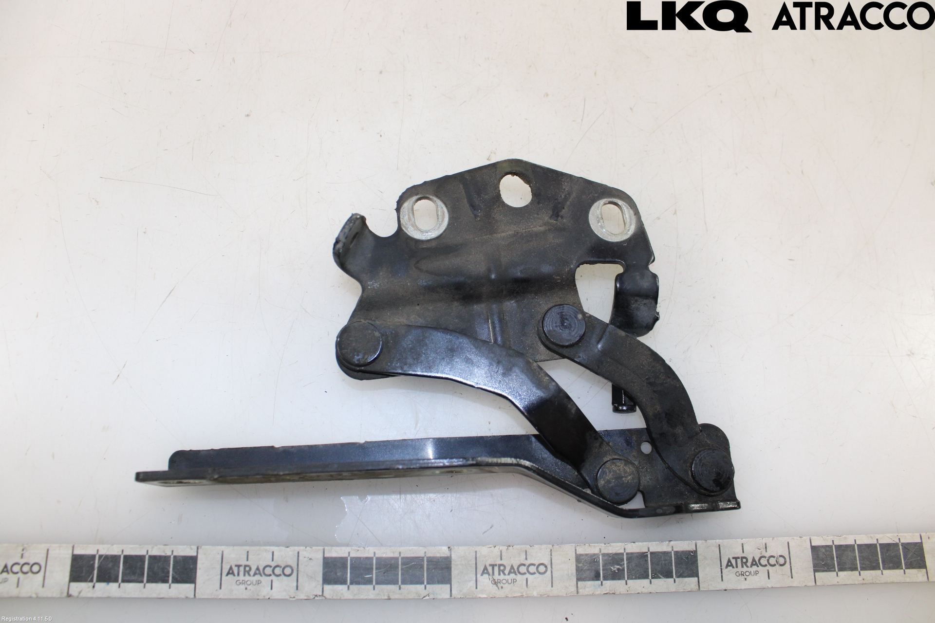 Volkswagen VW PASSAT 11-14 Huvgångjärn
