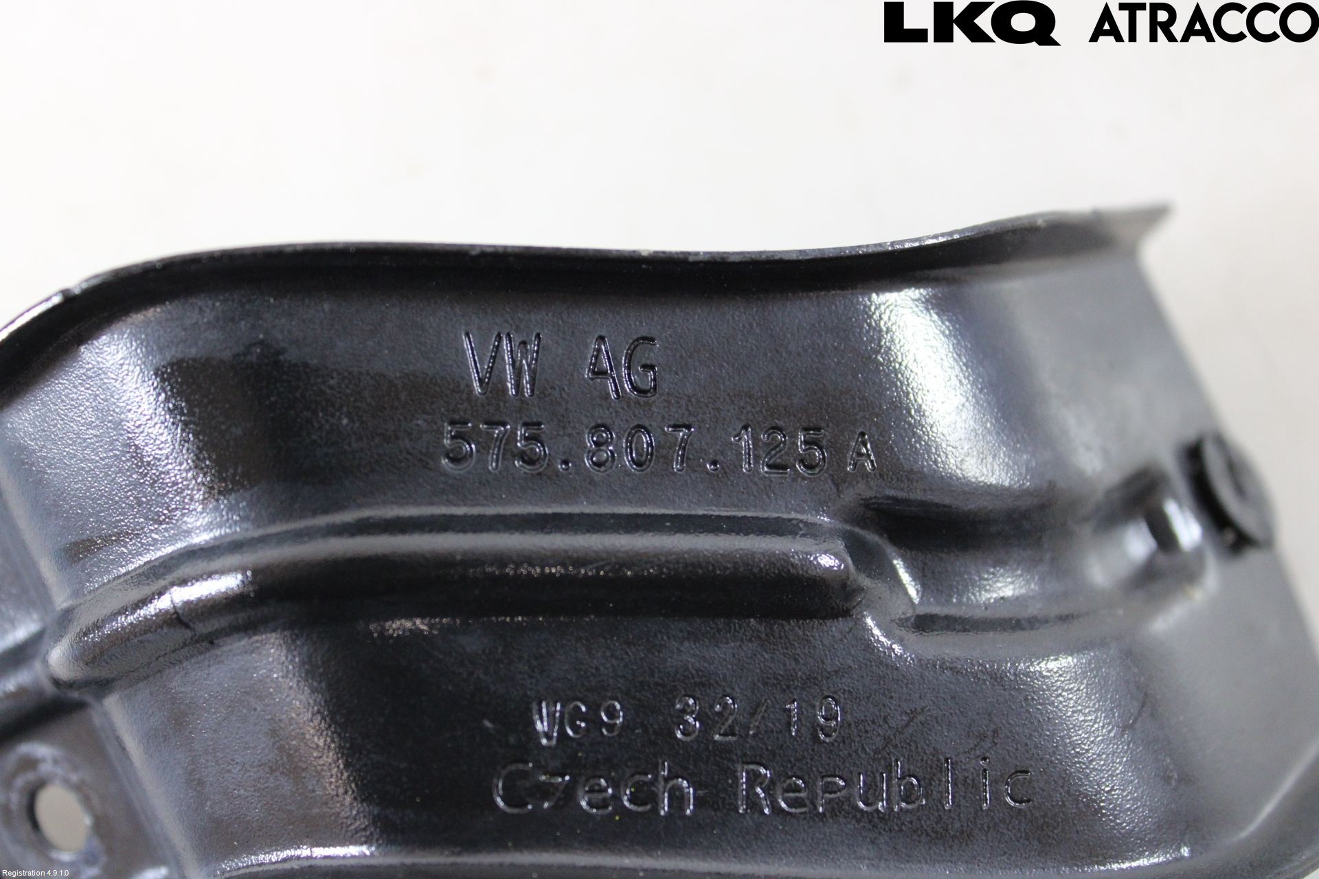 Seat ATECA 16->> Stötfångarfäste Bak Vä