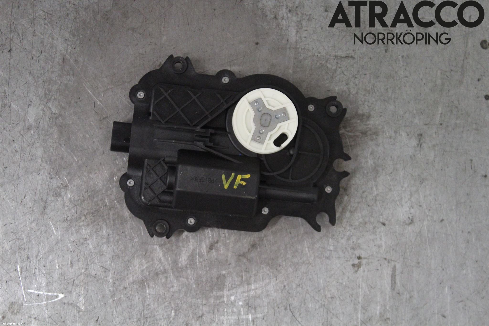 Audi A8/S8 4E  02-09 Låskista-Dörrlås