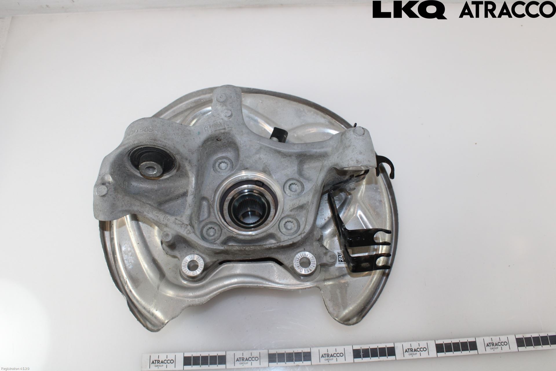 Audi A4/S4 B9 20- Hjullagerhus-Spindel Vä B