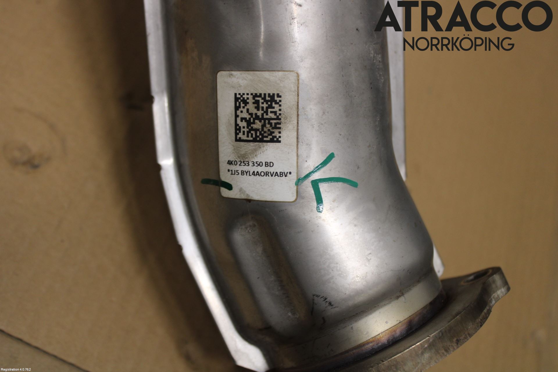 Audi A6 F2/C8 19- Avgas Främre Rör