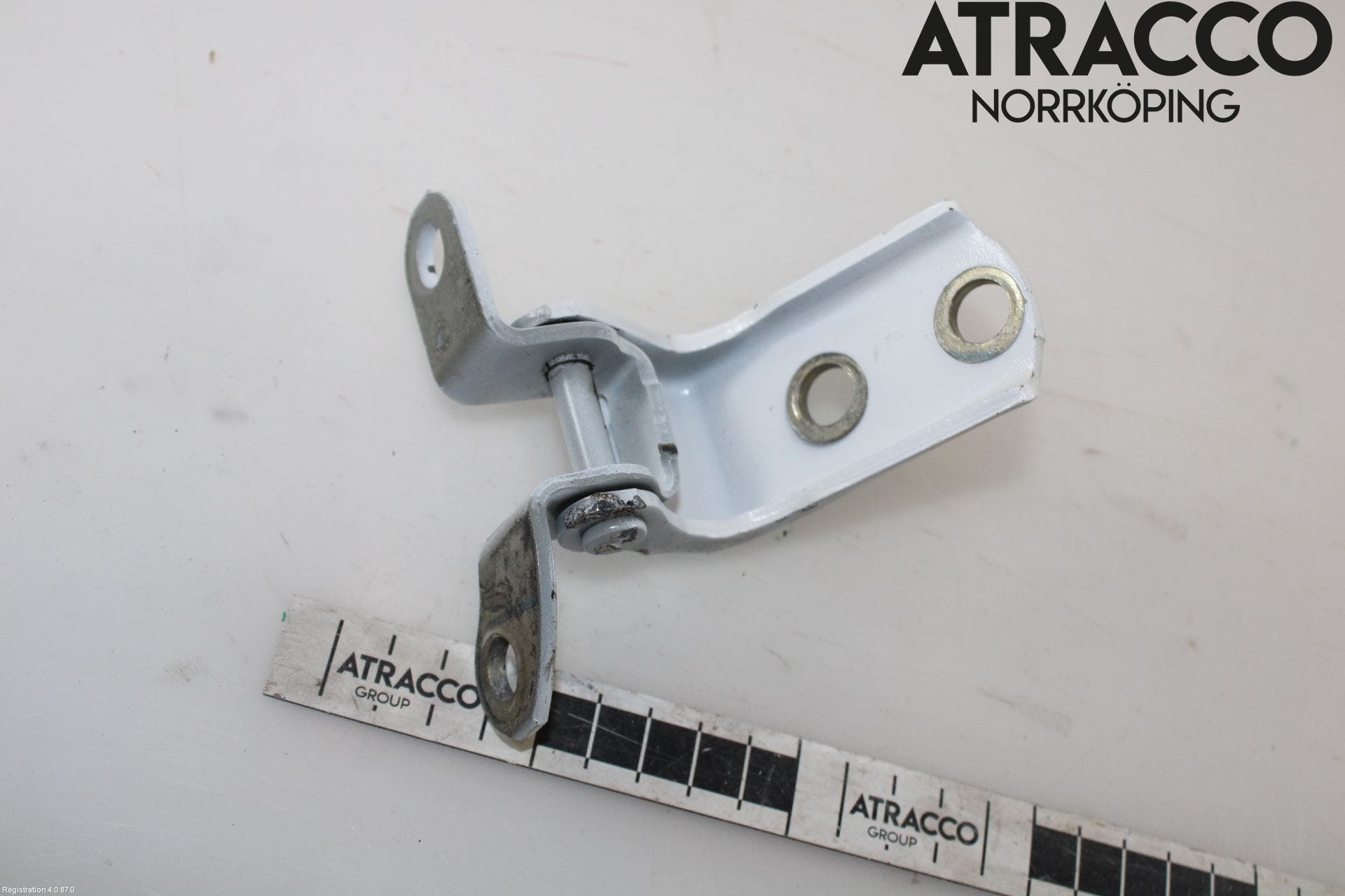 Toyota YARIS XP130 12-14 Dörrgångjärn