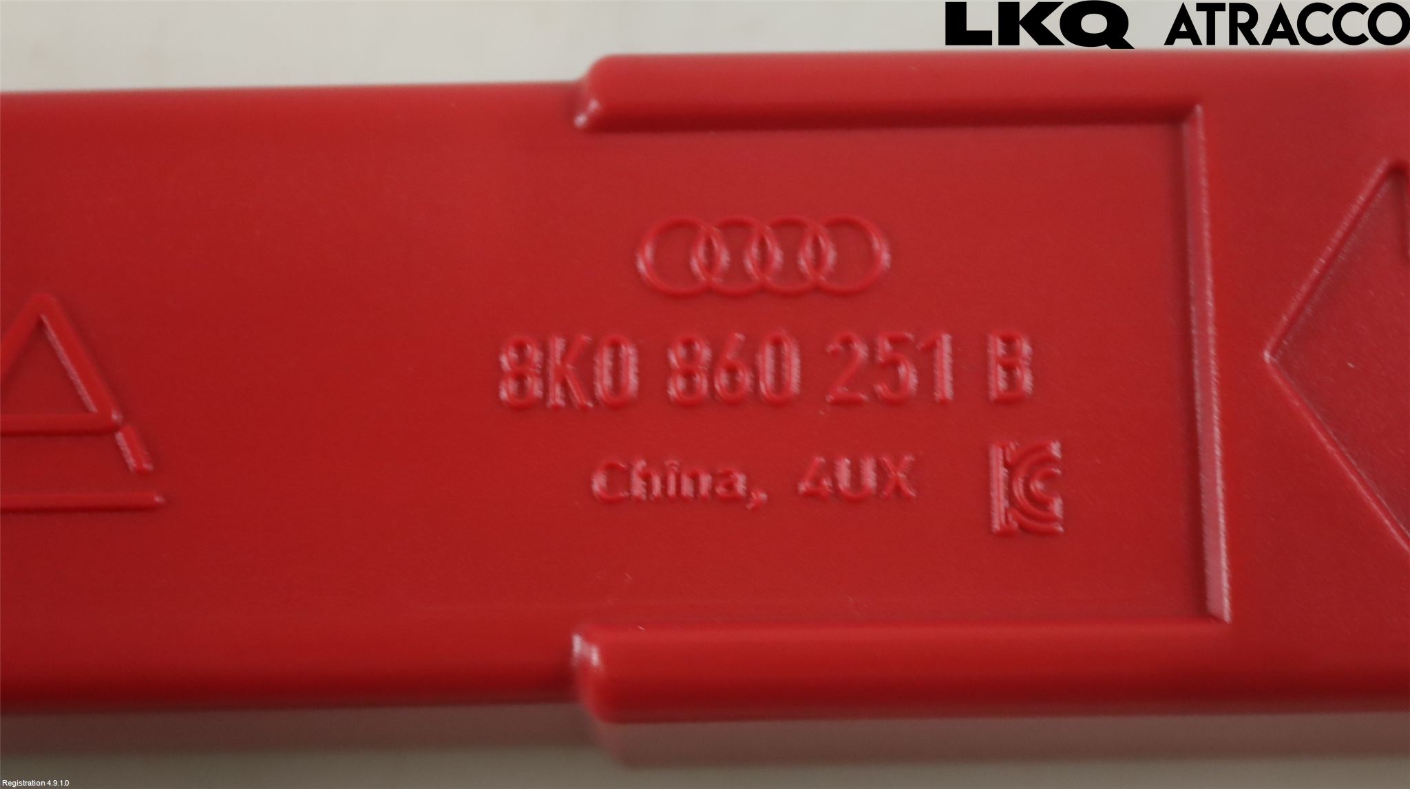 Audi Q7/SQ7 Varningstriangel