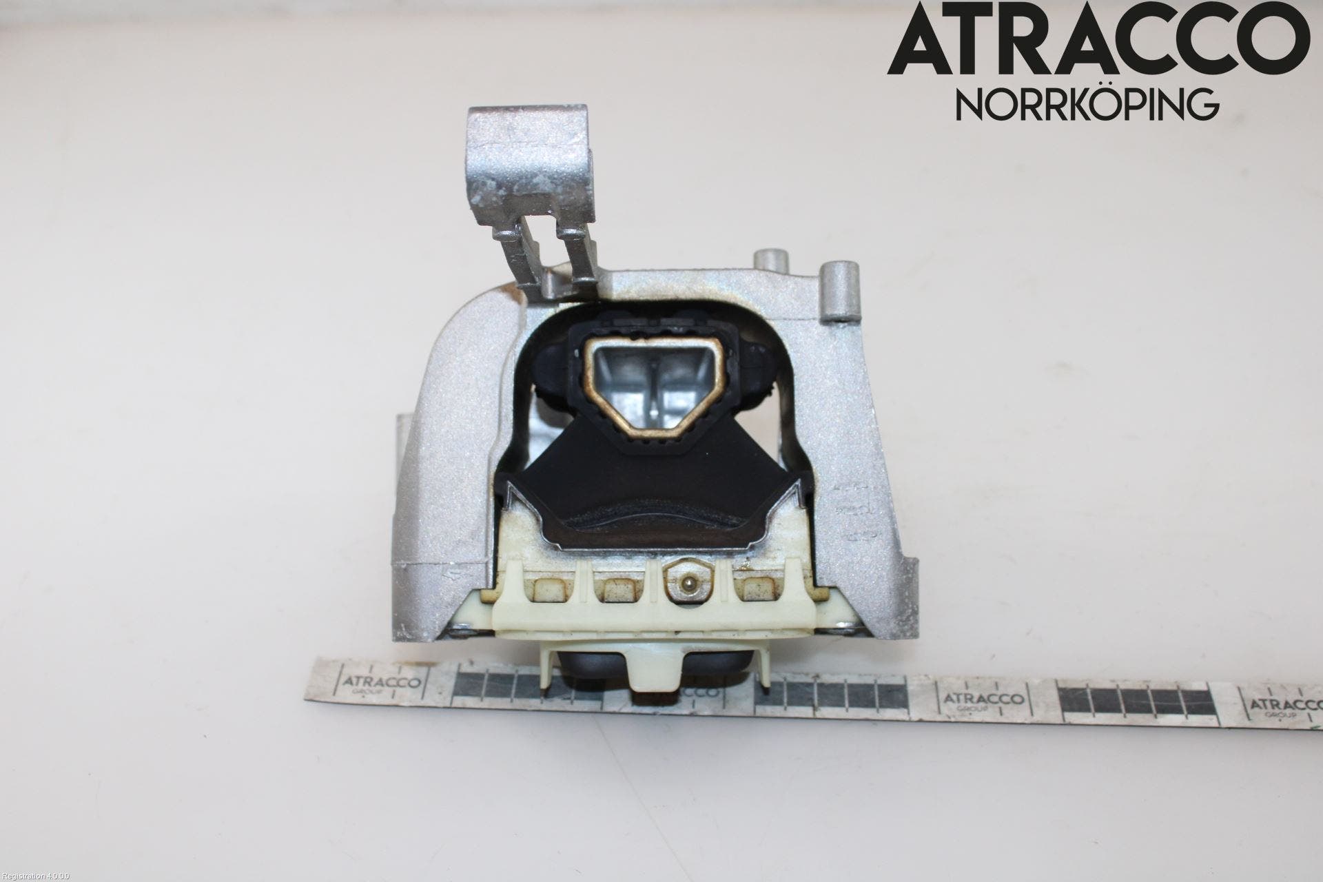 Skoda SCALA 19- Motorfäste