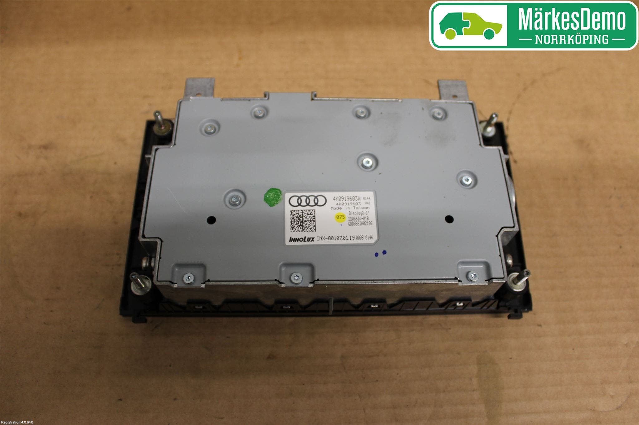 Audi A6 F2/C8 19- Kontrolldisplay