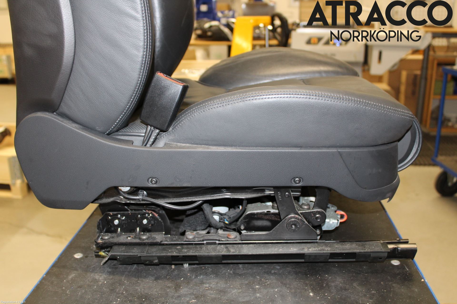 Audi A8/S8 4E  02-09 Inredning Stol Fram Hö