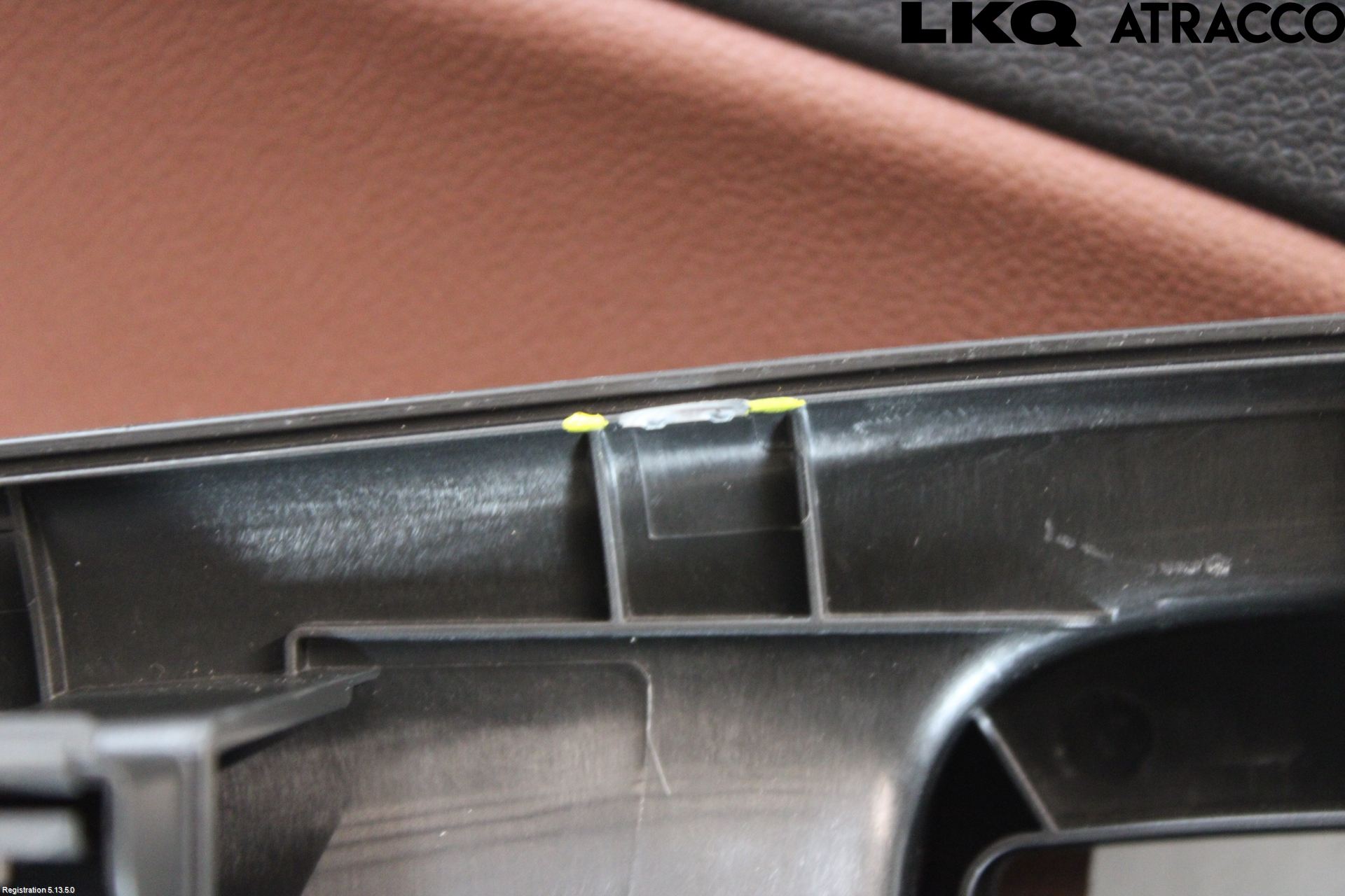 Volkswagen VW ID.4 21- Dörrklädsel Vä