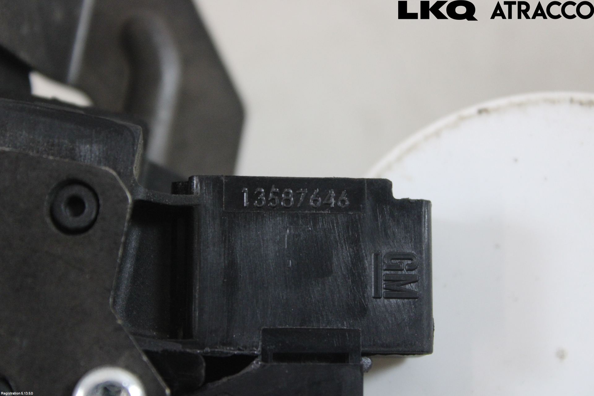Opel ASTRA J 10-15 Låskista Baklucka