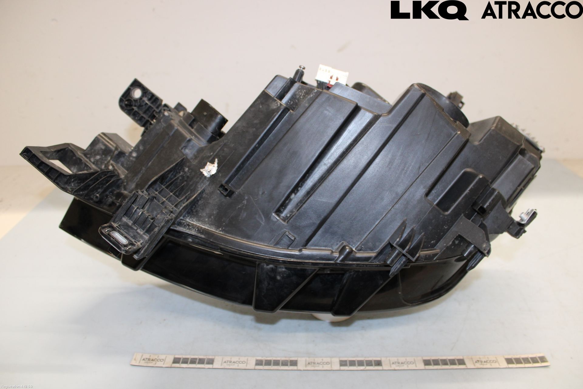 Volkswagen VW ID.4 21- Strålkastare Höger