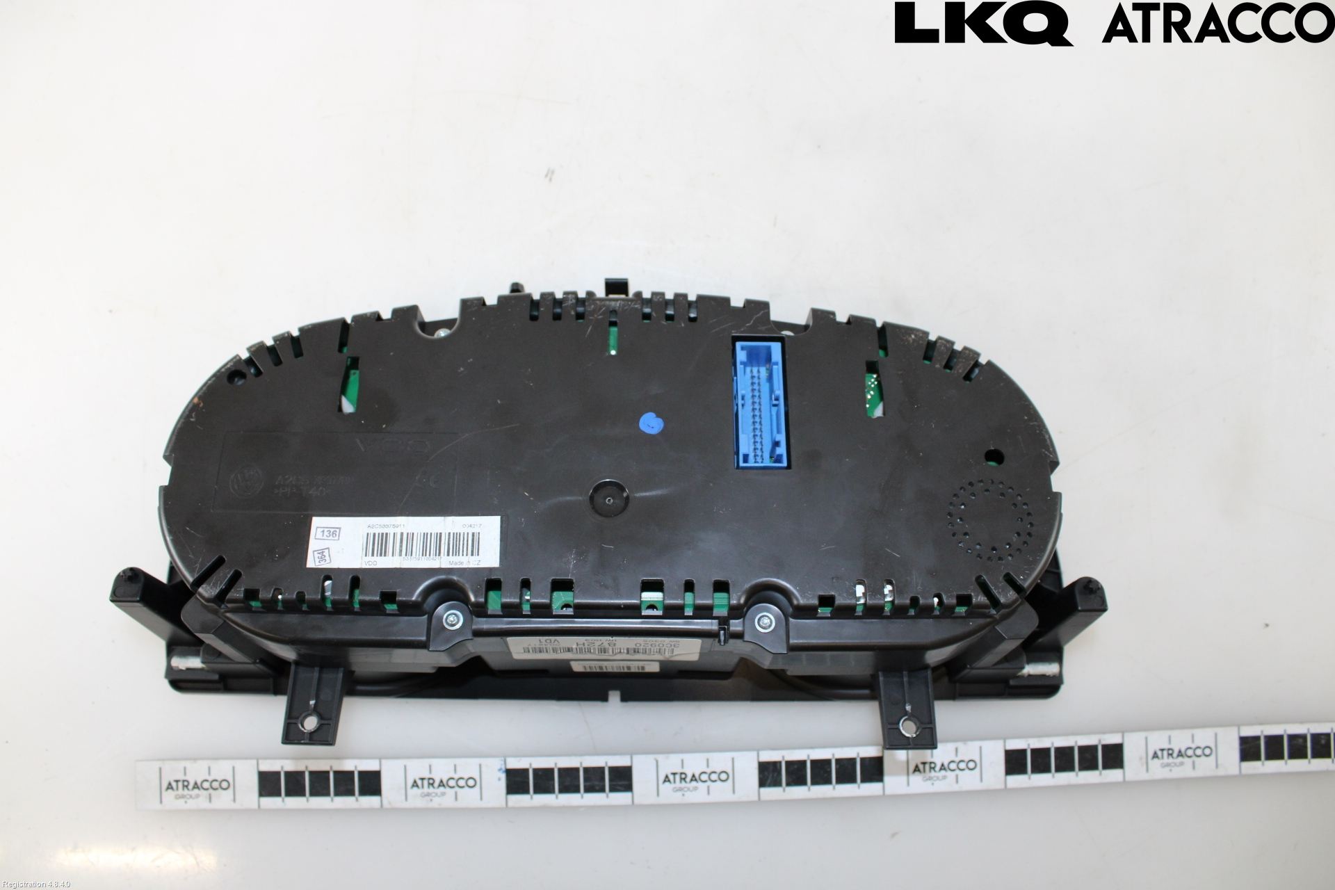 Volkswagen VW PASSAT 05-11 Instrument Komb
