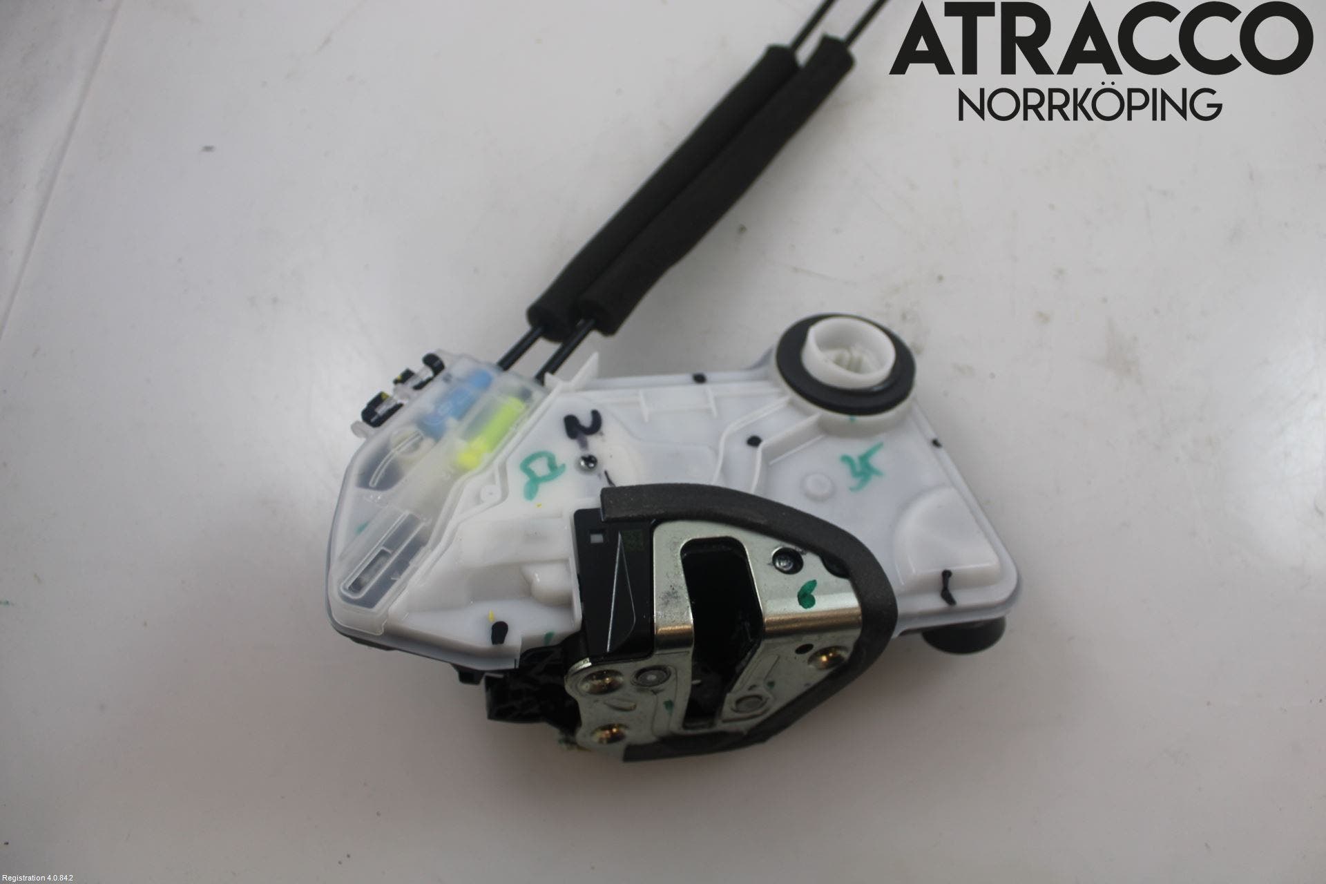 Toyota C-HR 16-23 Låskista-Dörrlås