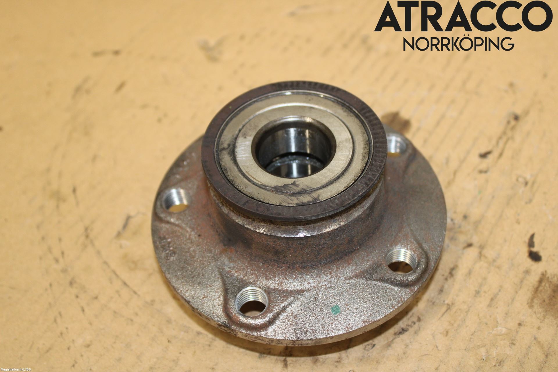 Volkswagen VW GOLF / E-GOLF VIII 20- Nav Bak